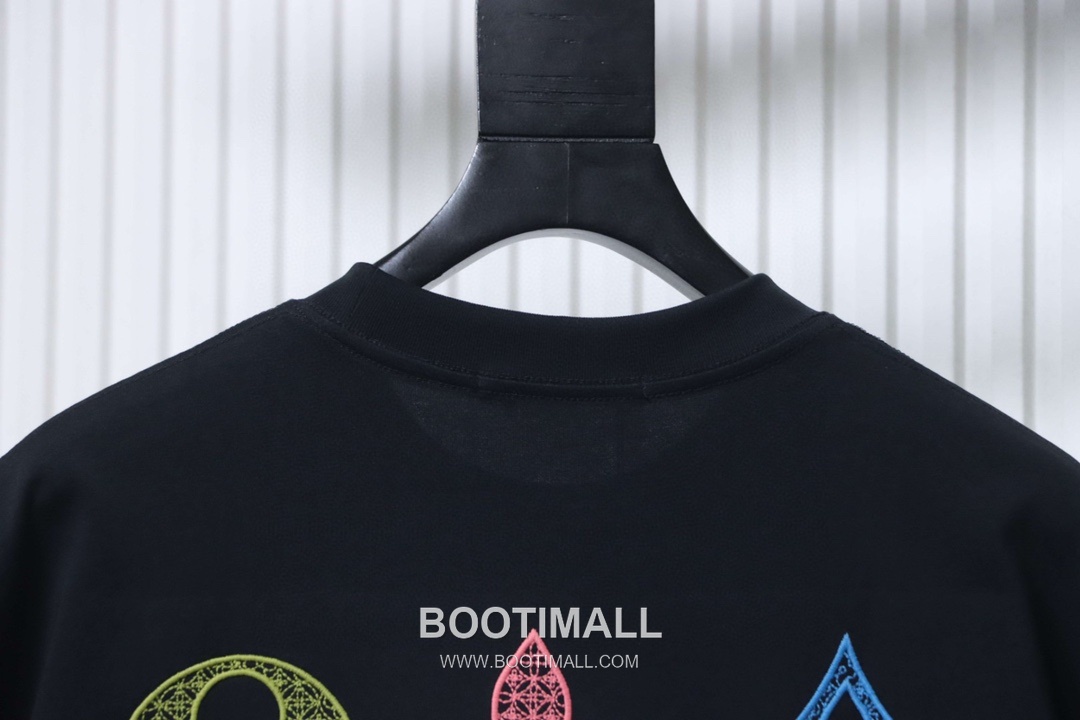 Louis Vuitton Crown Embroidered Heavy Cotton Short Sleeve T-Shirt 루이비통 크라운 자수 헤비 코튼 반팔 티셔츠 12