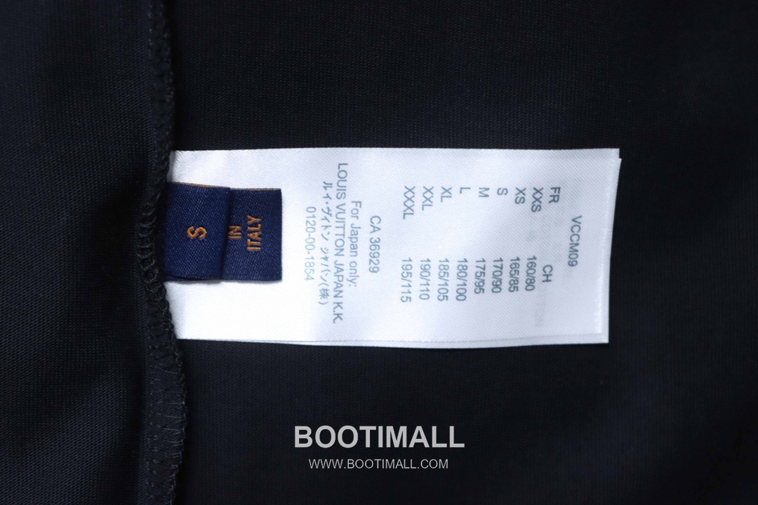 Louis Vuitton Crown Embroidered Heavy Cotton Oversized Short Sleeve T-Shirt 루이비통 크라운 자수 헤비 코튼 오버핏 반팔 티셔츠 18