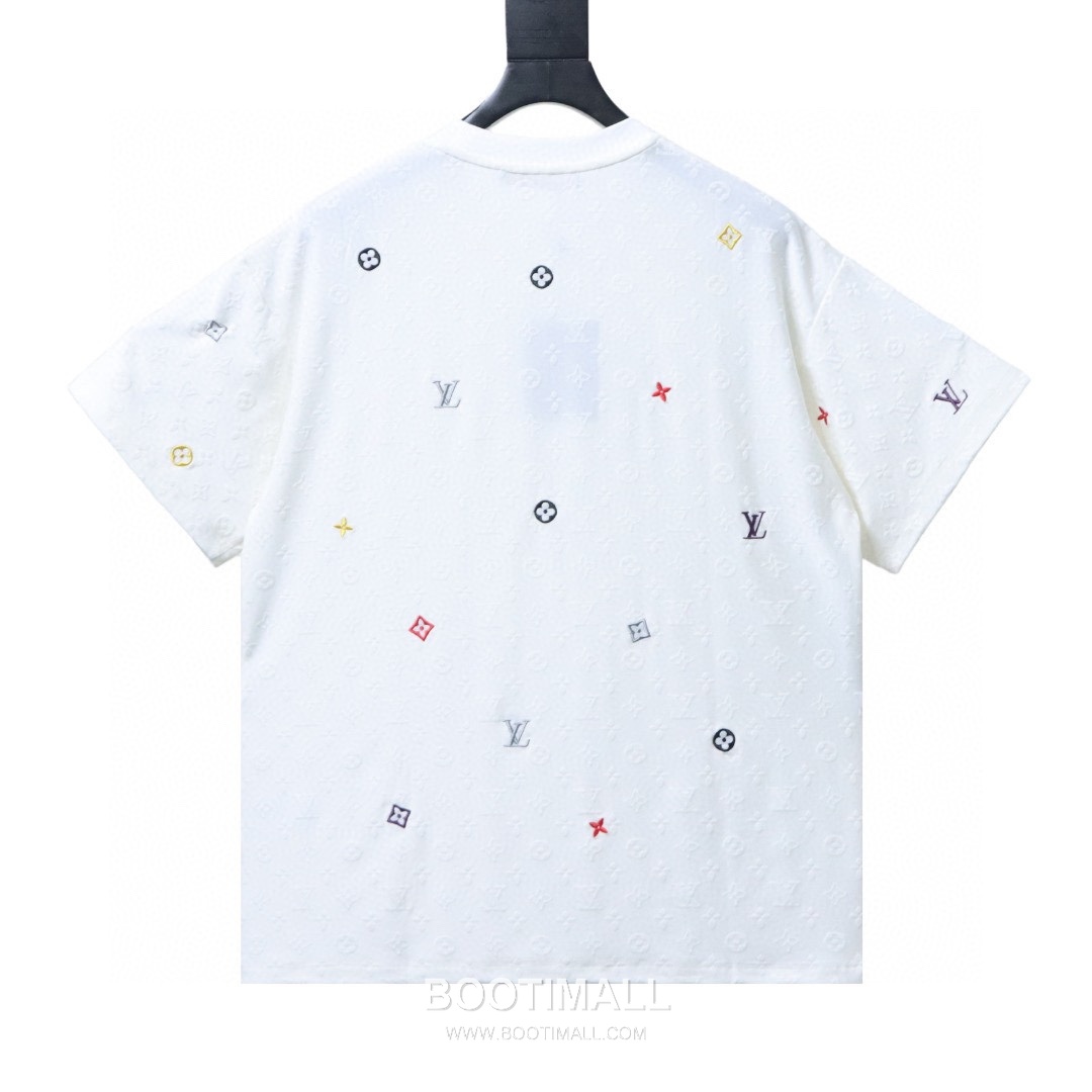 Louis Vuitton Monogram Allover Embroidered Logo Heavy Cotton Oversized Short Sleeve T-Shirt 루이비통 모노그램 올오버 자수 로고 헤비 코튼 오버핏 반팔 티셔츠 6