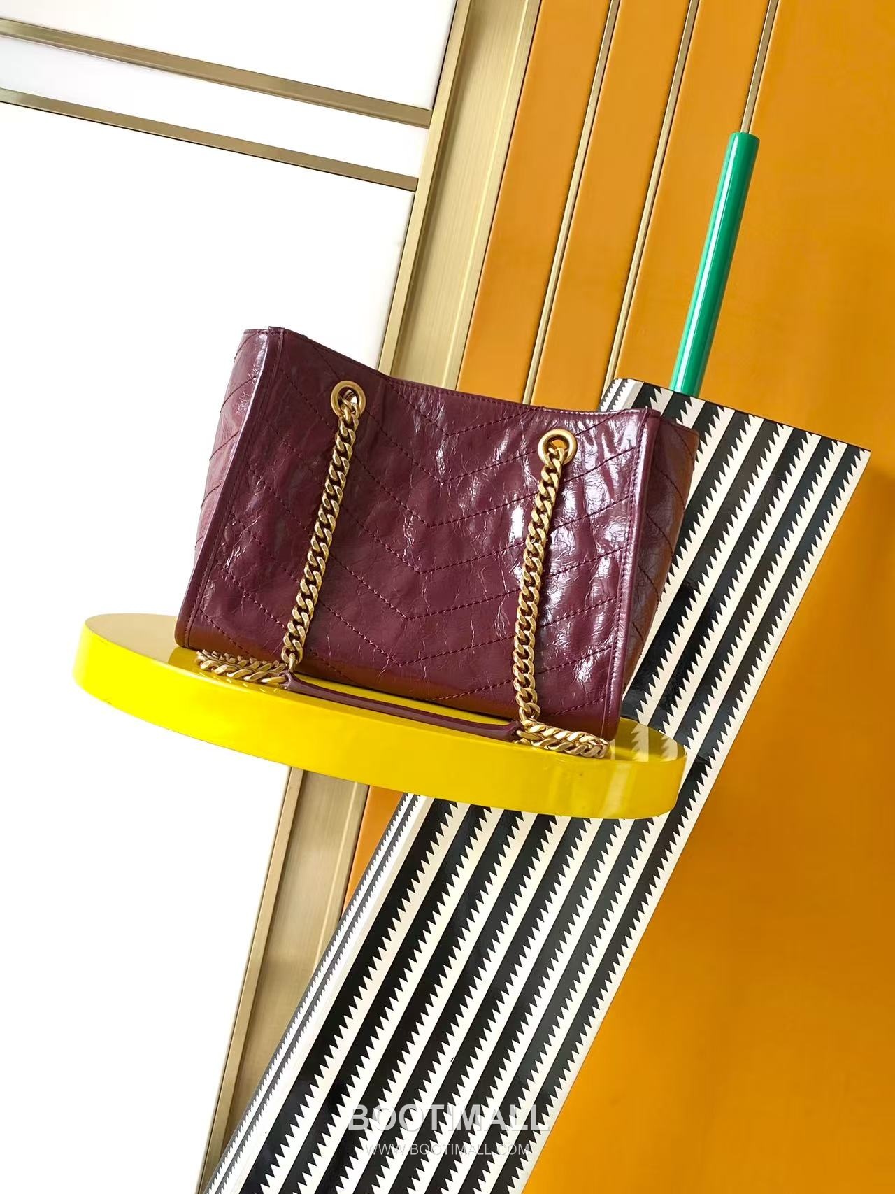 Saint Laurent Niki Small Shopping Bag Crinkled Oiled Leather 872680 생로랑 니키 스몰 쇼핑백 크링클 오일드 레더 25cm 3