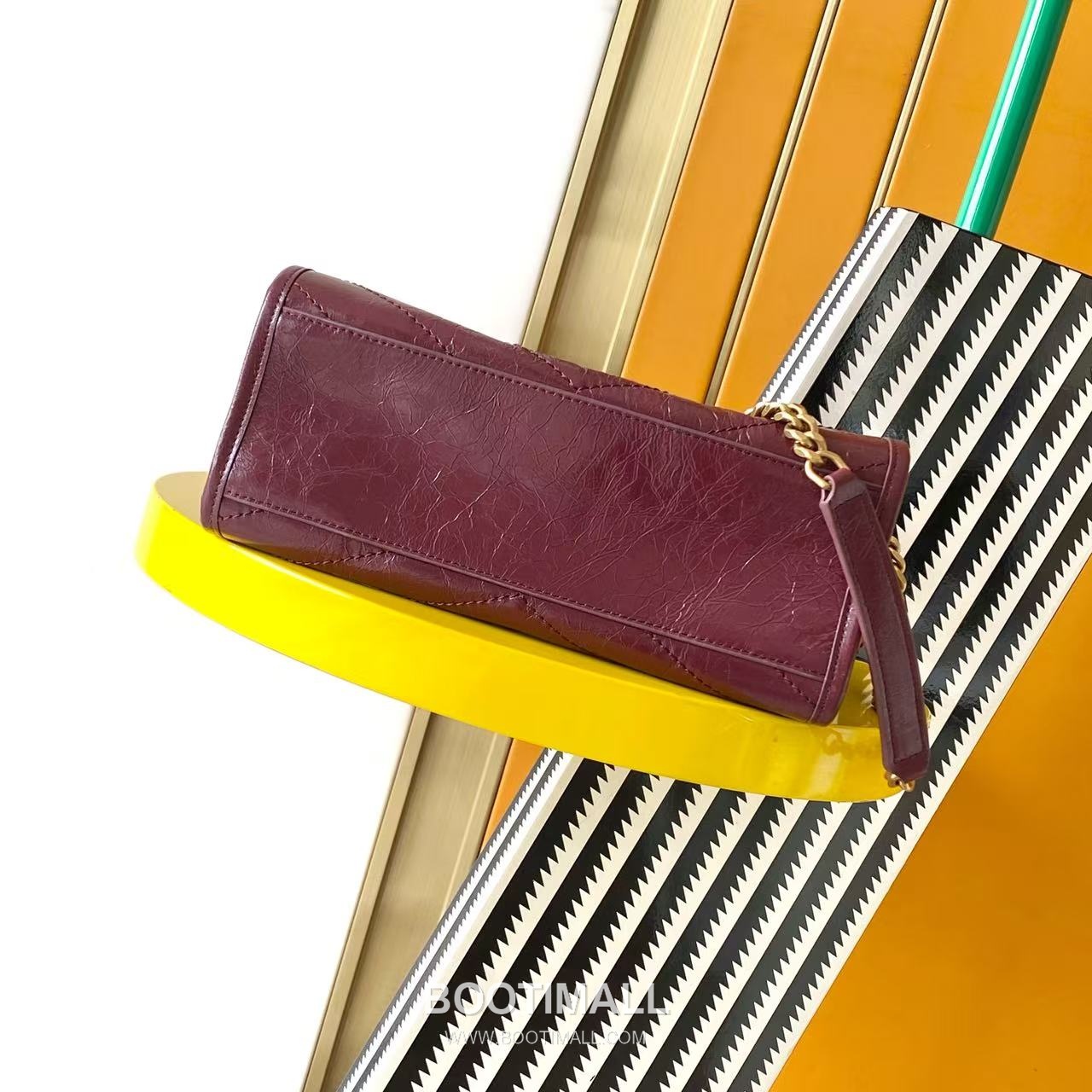 Saint Laurent Niki Small Shopping Bag Crinkled Oiled Leather 872680 생로랑 니키 스몰 쇼핑백 크링클 오일드 레더 25cm 4