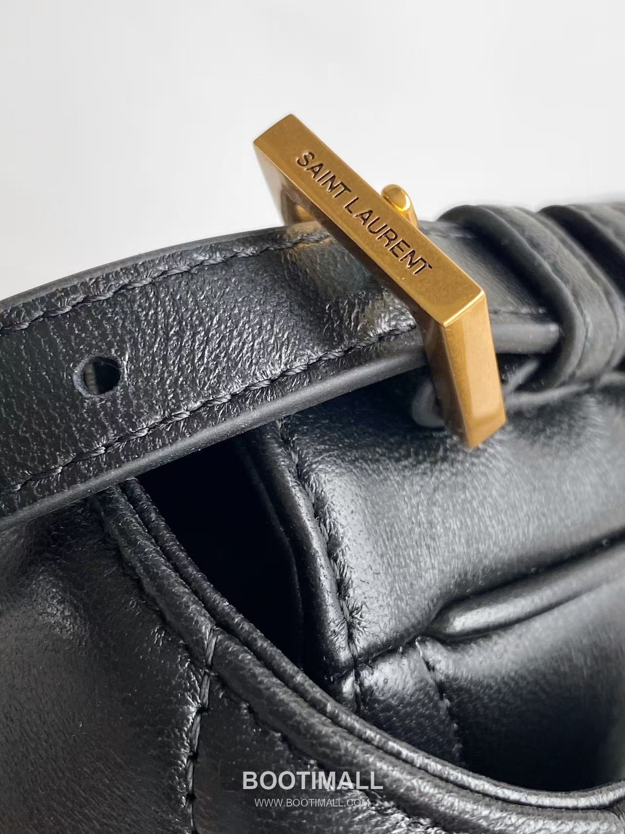 Saint Laurent LouLou Small Bag Quilted Lambskin Leather 873156 생로랑 루루 스몰 숄더백 퀼팅 램스킨 가죽 20cm 6