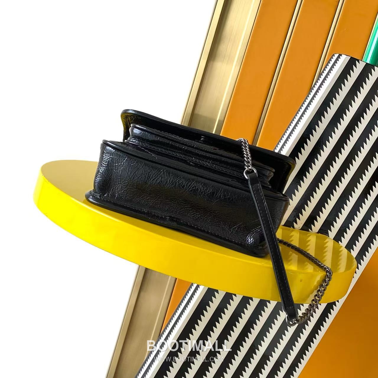 Saint Laurent Niki Small Chain Bag Crinkled Oiled Leather 846087 생로랑 니키 스몰 체인백 크링클 오일드 레더 18cm 4