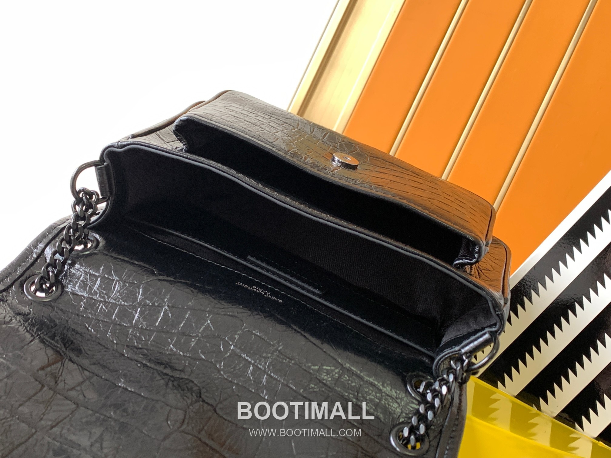 Saint Laurent Niki Baby 22 Bag Croc-Embossed Calfskin Leather 533037 루이비통 니키 베이비 22 크로크 엠보싱 카프스킨 가죽 22cm 8