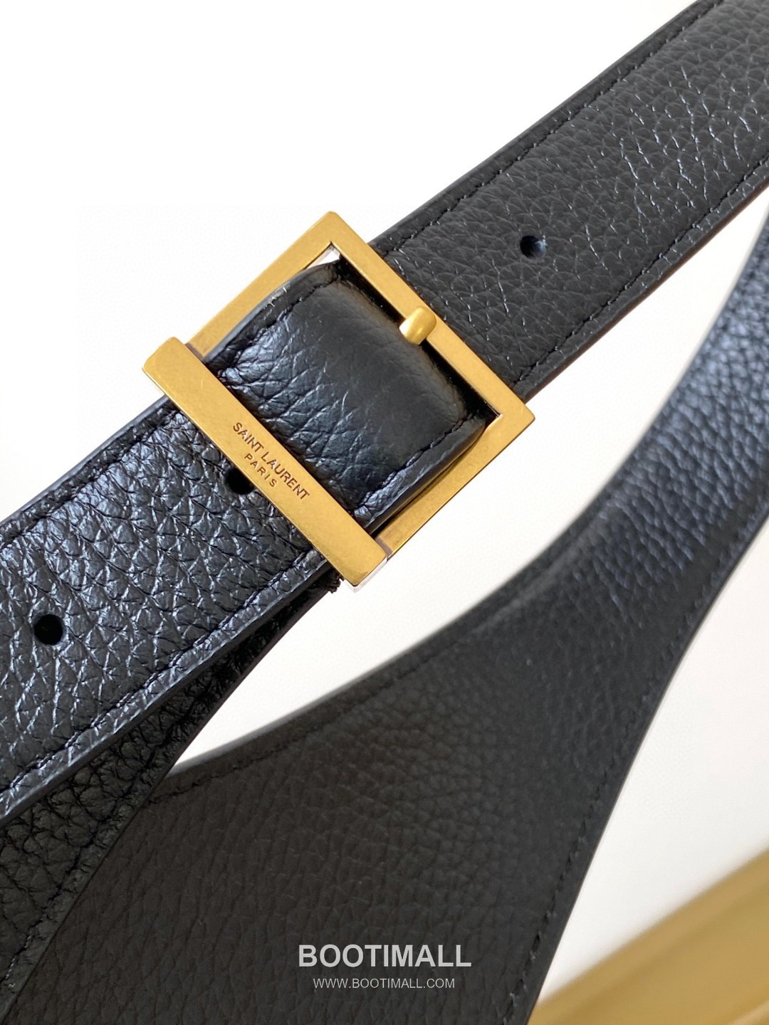 Saint Laurent Le 5 à 7 Hobo Bag Grained Calfskin Leather 793088 생로랑 르 5 아 7 호보백 그레인 카프스킨 가죽 31.5cm 6