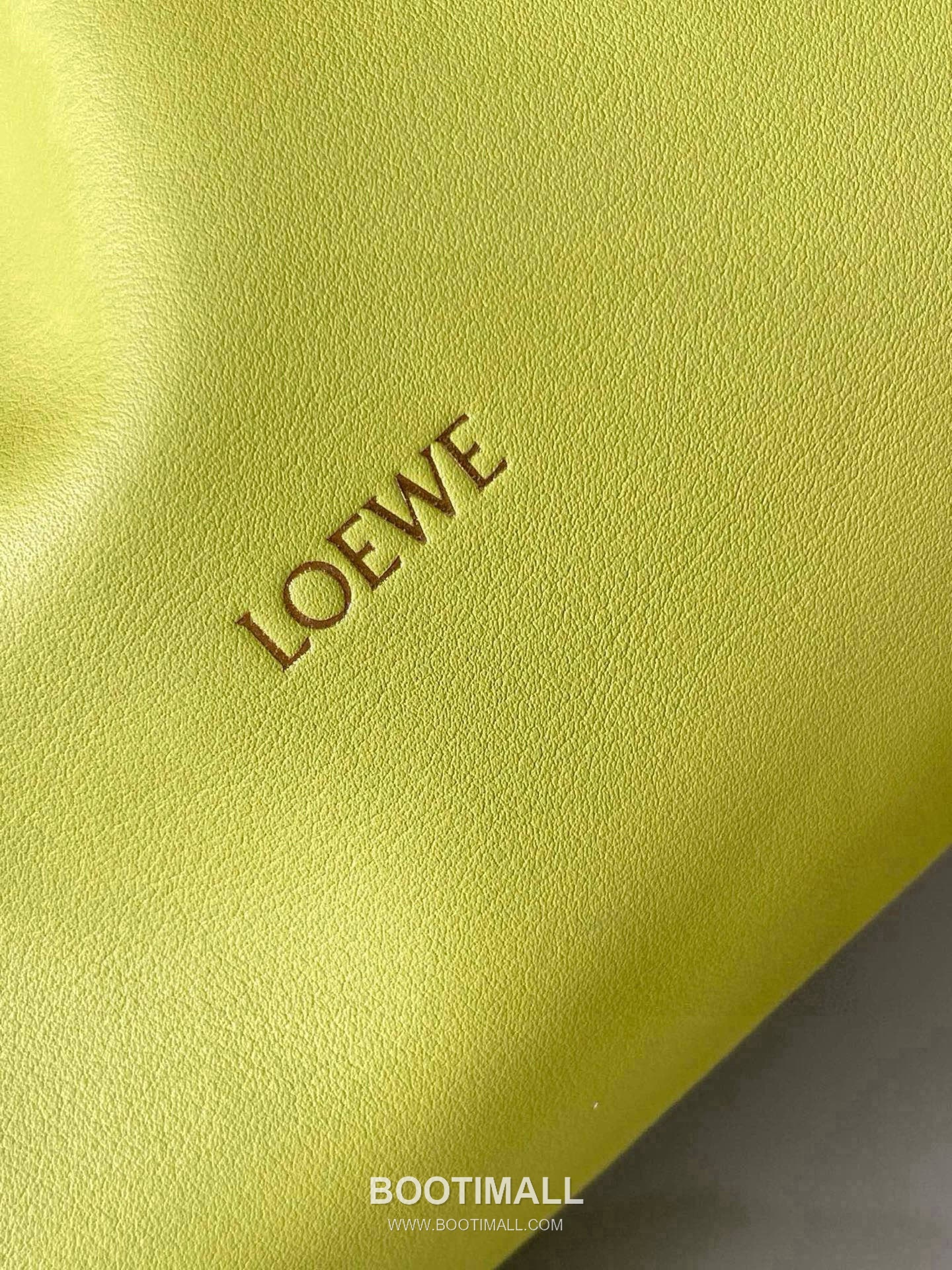 Loewe Flamenco Knot Clutch Bag Nappa Calfskin 9043 로에베 플라멩코 노트 클러치백 나파 카프스킨 30cm 6