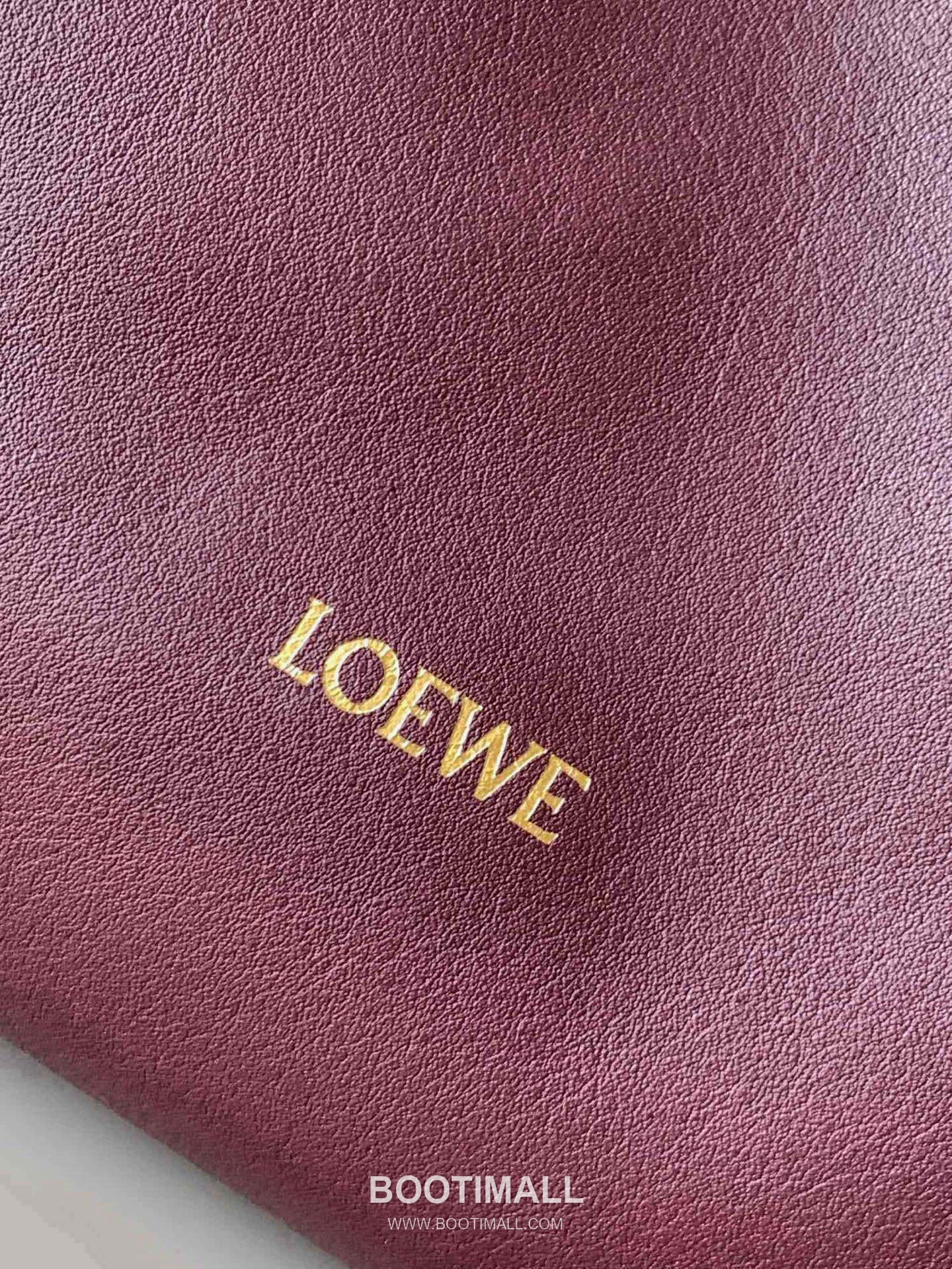 Loewe Flamenco Knot Clutch Bag Nappa Calfskin 9043 로에베 플라멩코 노트 클러치백 나파 카프스킨 30cm 5