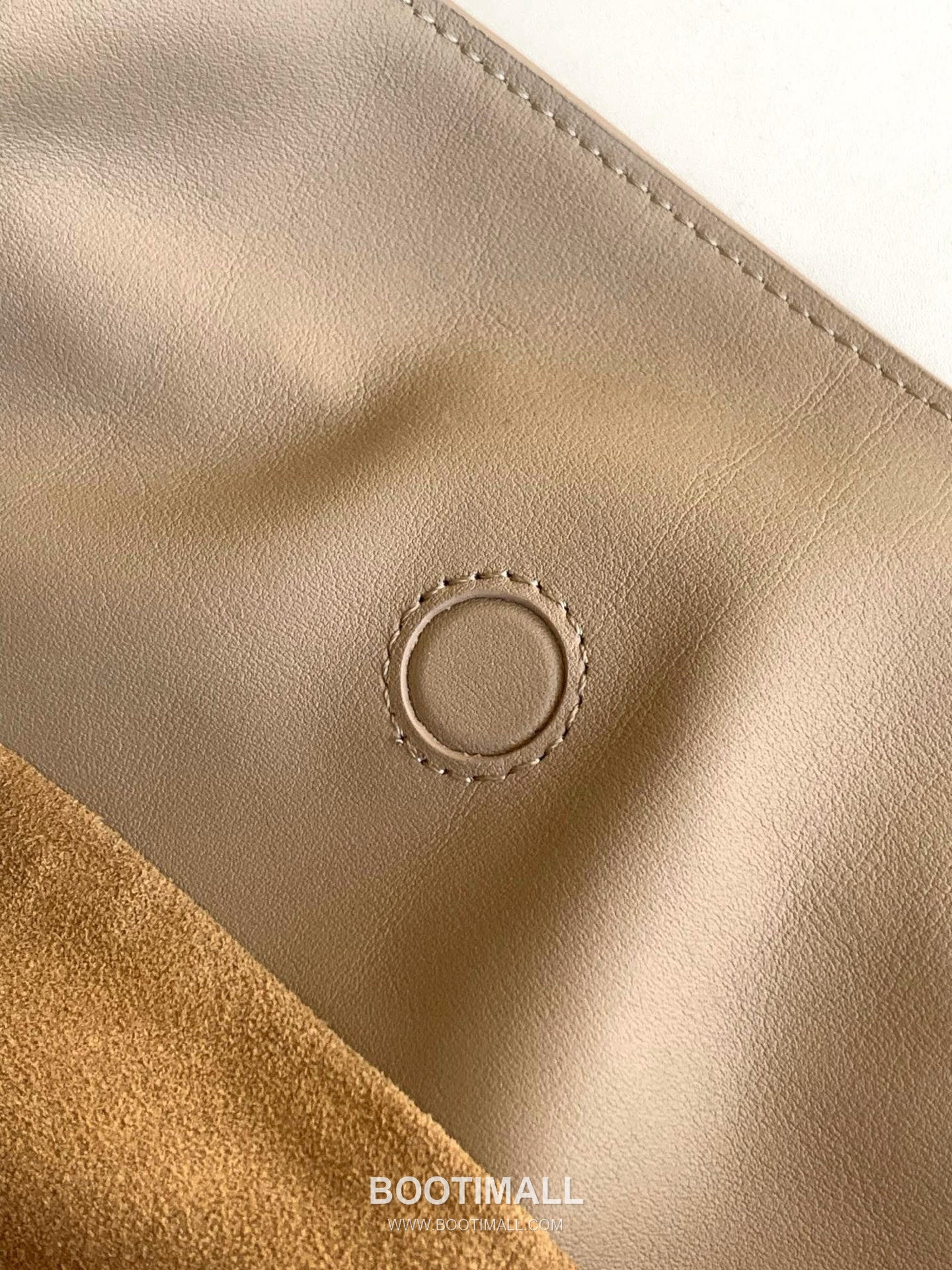 Loewe Flamenco Knot Clutch Bag Nappa Calfskin 9043 로에베 플라멩코 노트 클러치백 나파 카프스킨 30cm 6