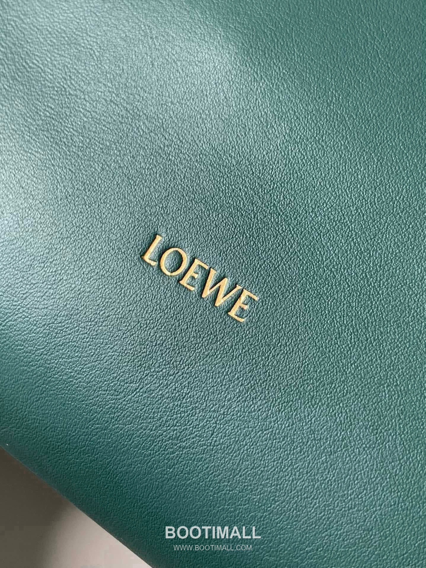 Loewe Flamenco Knot Clutch Bag Nappa Calfskin 9043 로에베 플라멩코 노트 클러치백 나파 카프스킨 30cm 5