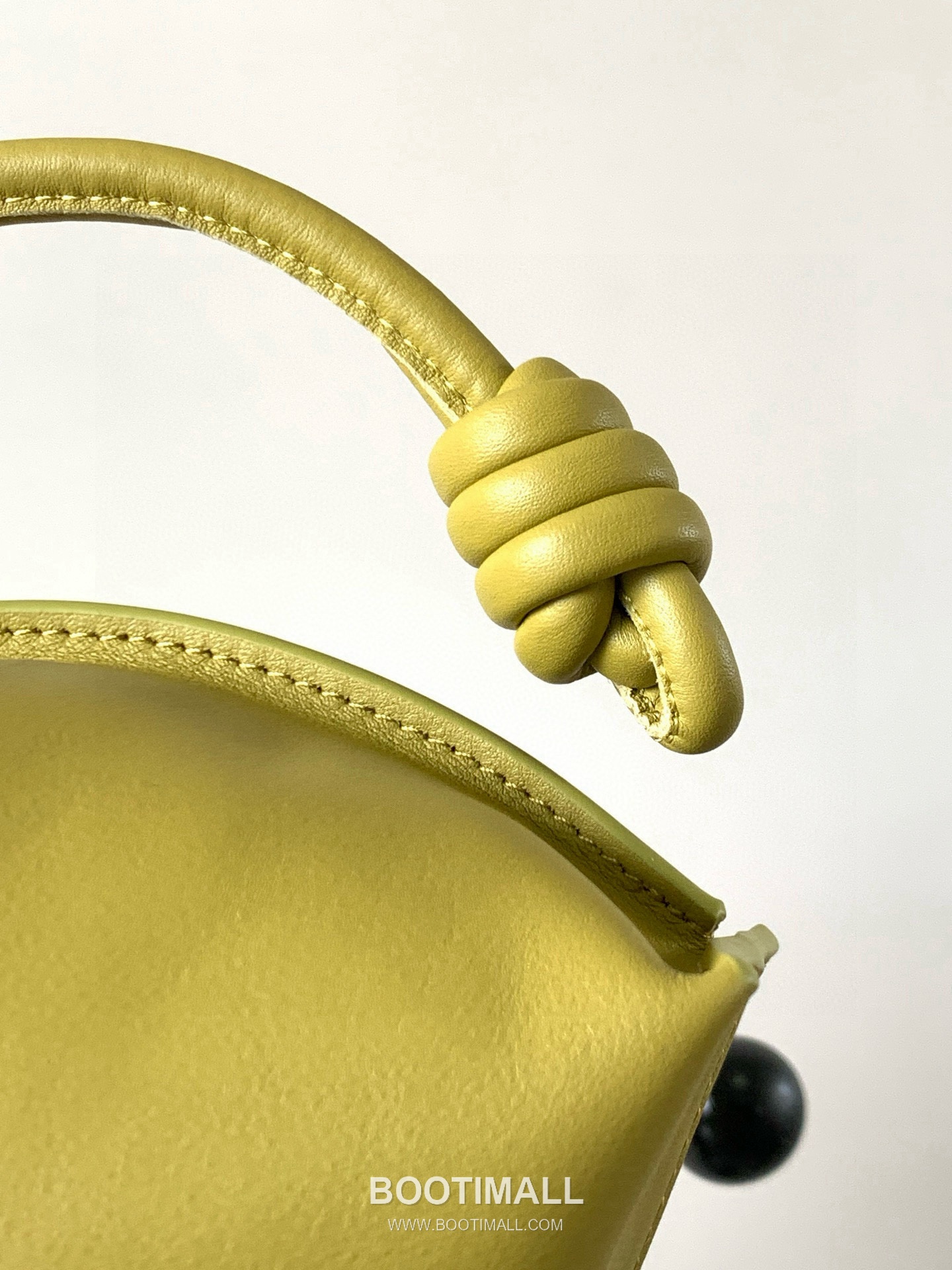 Loewe Flamenco Knot Clutch Bag Nappa Calfskin 9043 로에베 플라멩코 노트 클러치백 나파 카프스킨 30cm 6