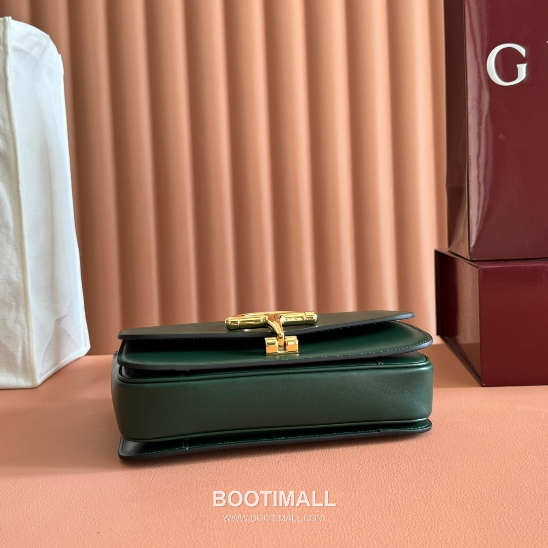 Gucci Siena Small Shoulder Bag Smooth Leather Horsebit Detail 846705 구찌 시에나 스몰 숄더백 스무스 가죽 홀스빗 디테일 22.5cm 4