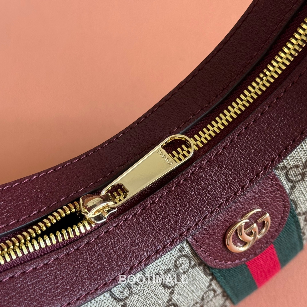 Gucci Ophidia Crescent Shoulder Bag GG Supreme Canvas Leather Trim 838463 구찌 오피디아 크레센트 숄더백 GG 수프림 캔버스 가죽 트리밍 20cm 6