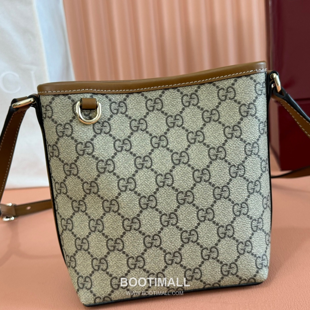 Gucci GG Emblem Mini Bucket Bag GG Supreme Canvas Leather Trim 847090 구찌 GG 엠블럼 미니 버킷백 GG 수프림 캔버스 가죽 트리밍 18cm 6