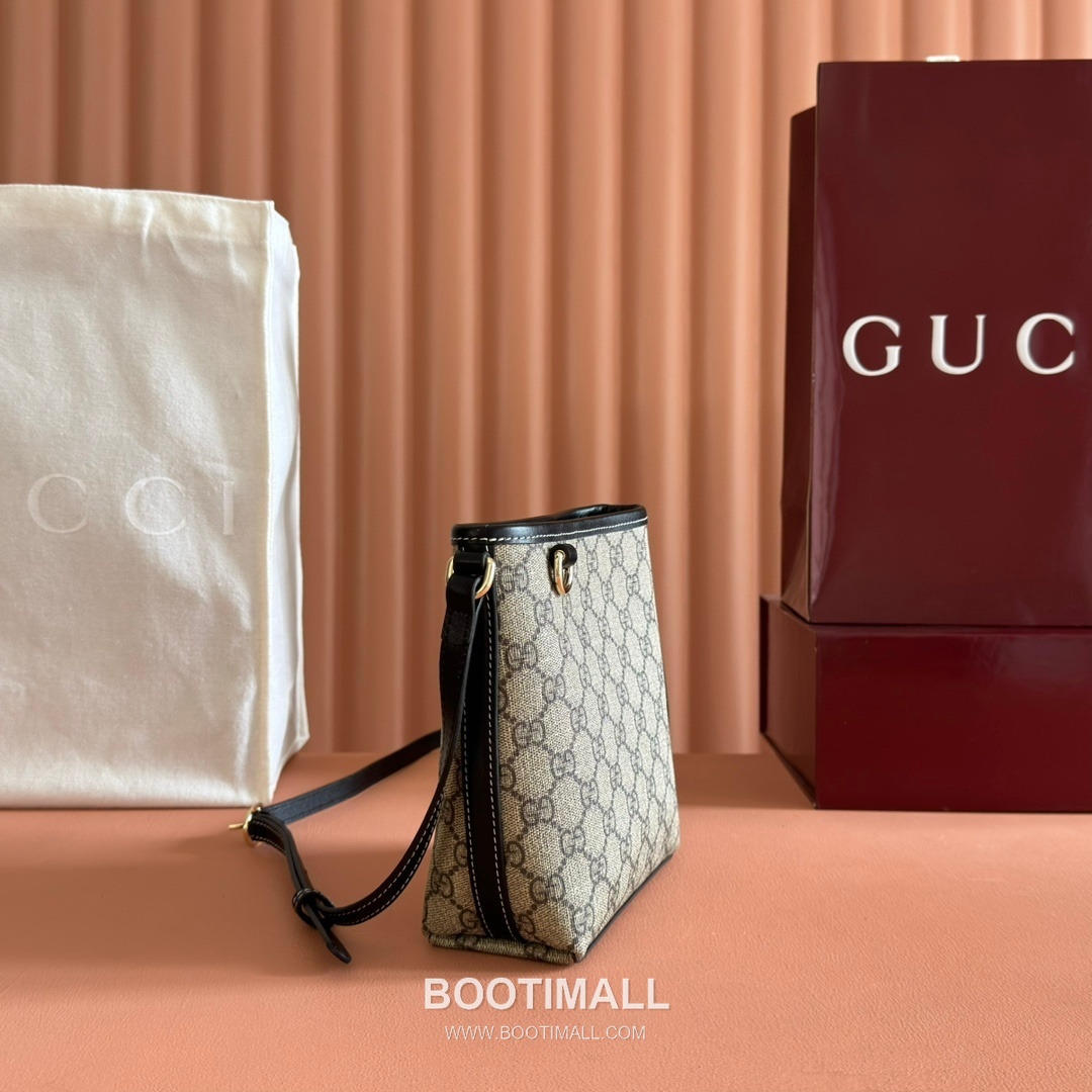 Gucci GG Emblem Mini Bucket Bag GG Supreme Canvas Leather Trim 847090 구찌 GG 엠블럼 미니 버킷백 GG 수프림 캔버스 가죽 트리밍 18cm 3