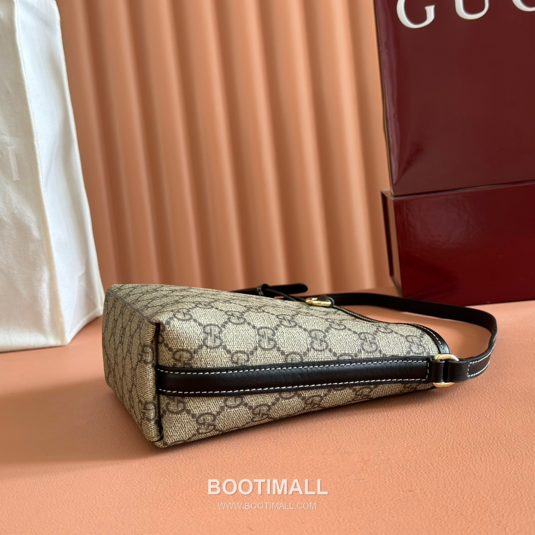 Gucci GG Emblem Mini Bucket Bag GG Supreme Canvas Leather Trim 847090 구찌 GG 엠블럼 미니 버킷백 GG 수프림 캔버스 가죽 트리밍 18cm 7