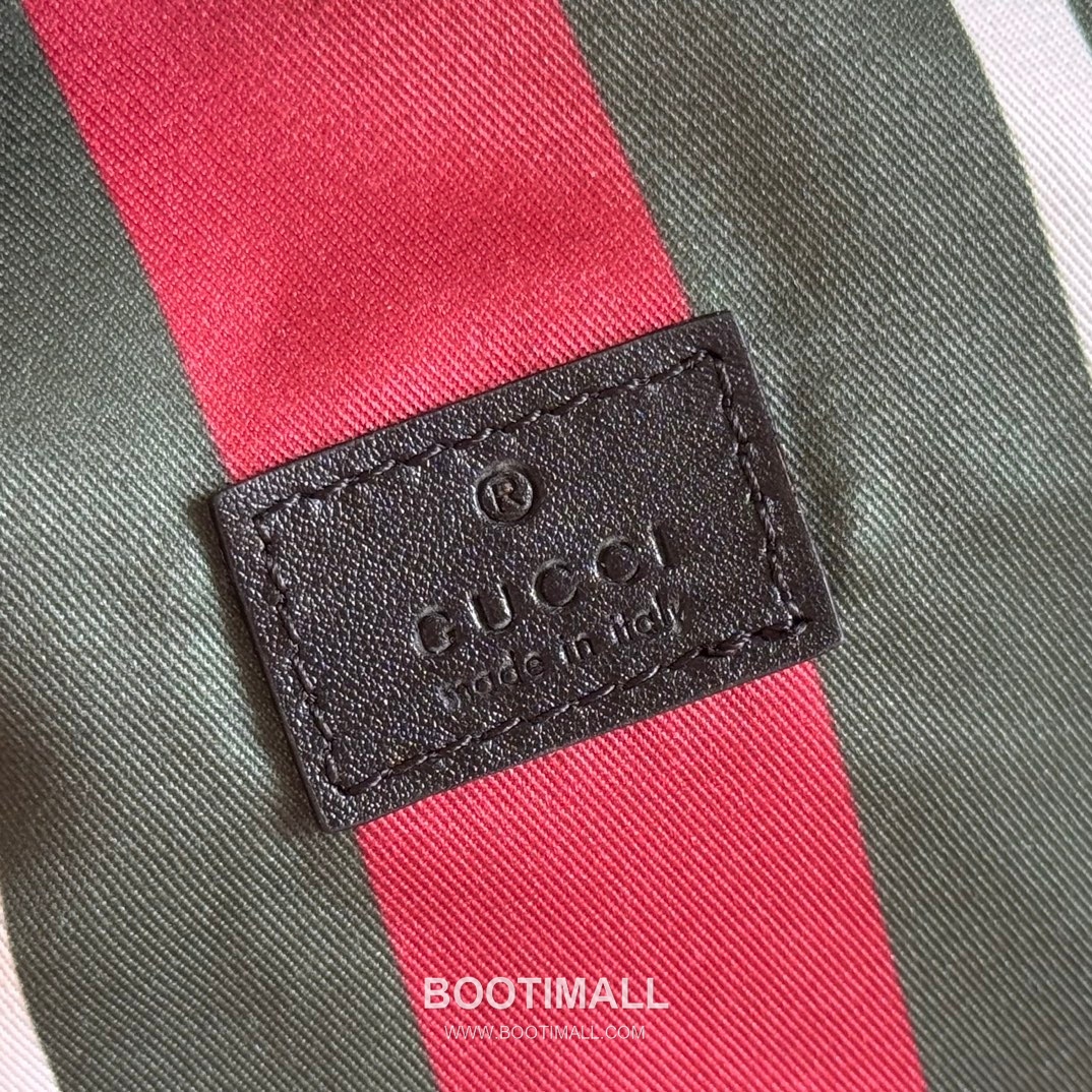 Gucci GG Emblem Mini Bucket Bag GG Supreme Canvas Leather Trim 847090 구찌 GG 엠블럼 미니 버킷백 GG 수프림 캔버스 가죽 트리밍 18cm 8