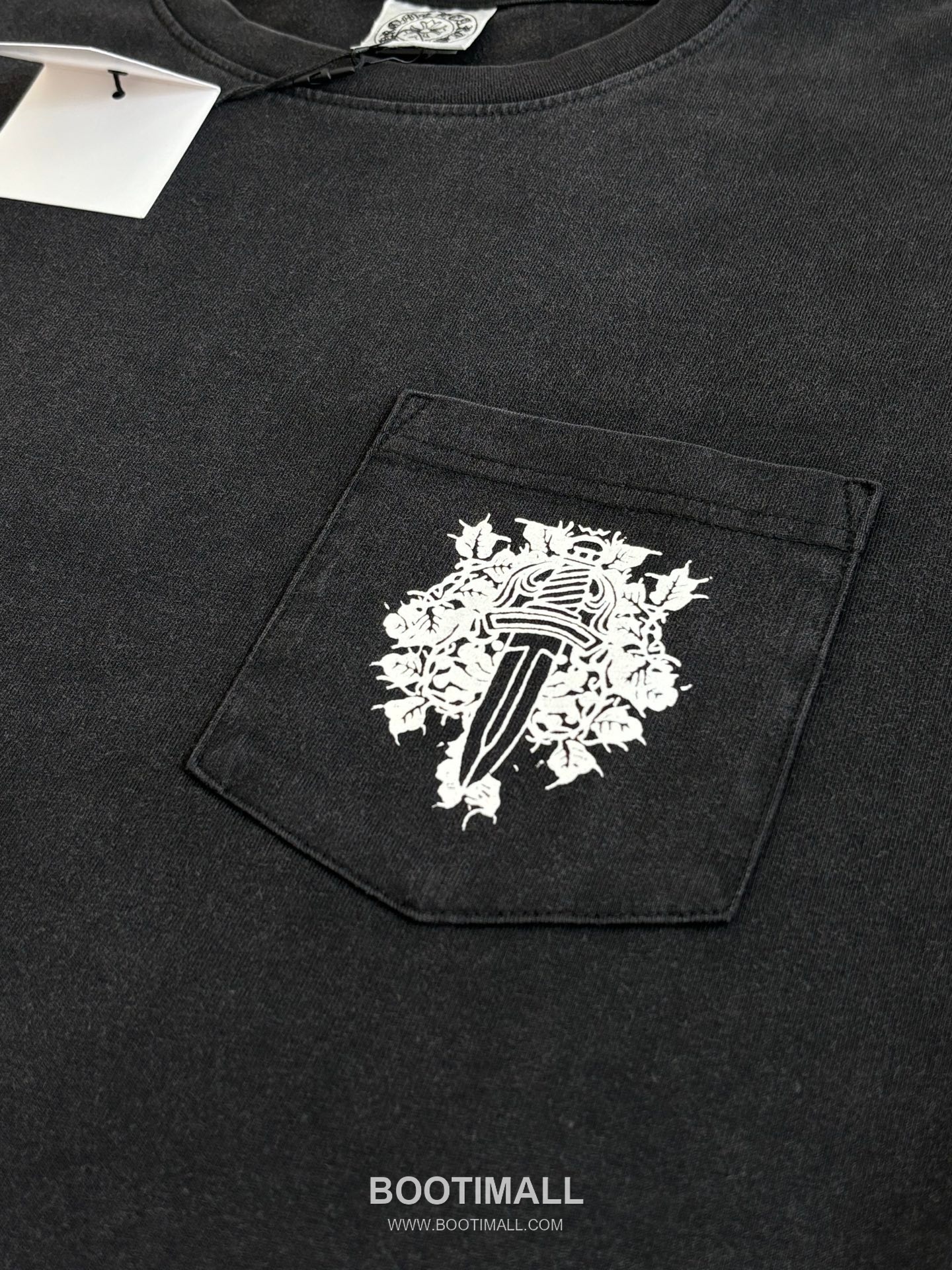 Chrome Hearts Vintage Cross Horseshoe Vine Sword Washed Long Sleeve T-Shirt 크롬하츠 빈티지 크로스 말발굽 바인 소드 워싱 긴팔 티셔츠 5