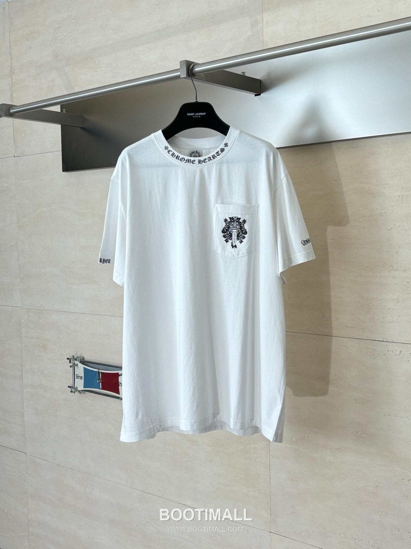 Chrome Hearts Vintage Cross Horseshoe Vine Sword Washed Short Sleeve T-Shirt 크롬하츠 빈티지 크로스 말발굽 바인 소드 워싱 반팔 티셔츠 1