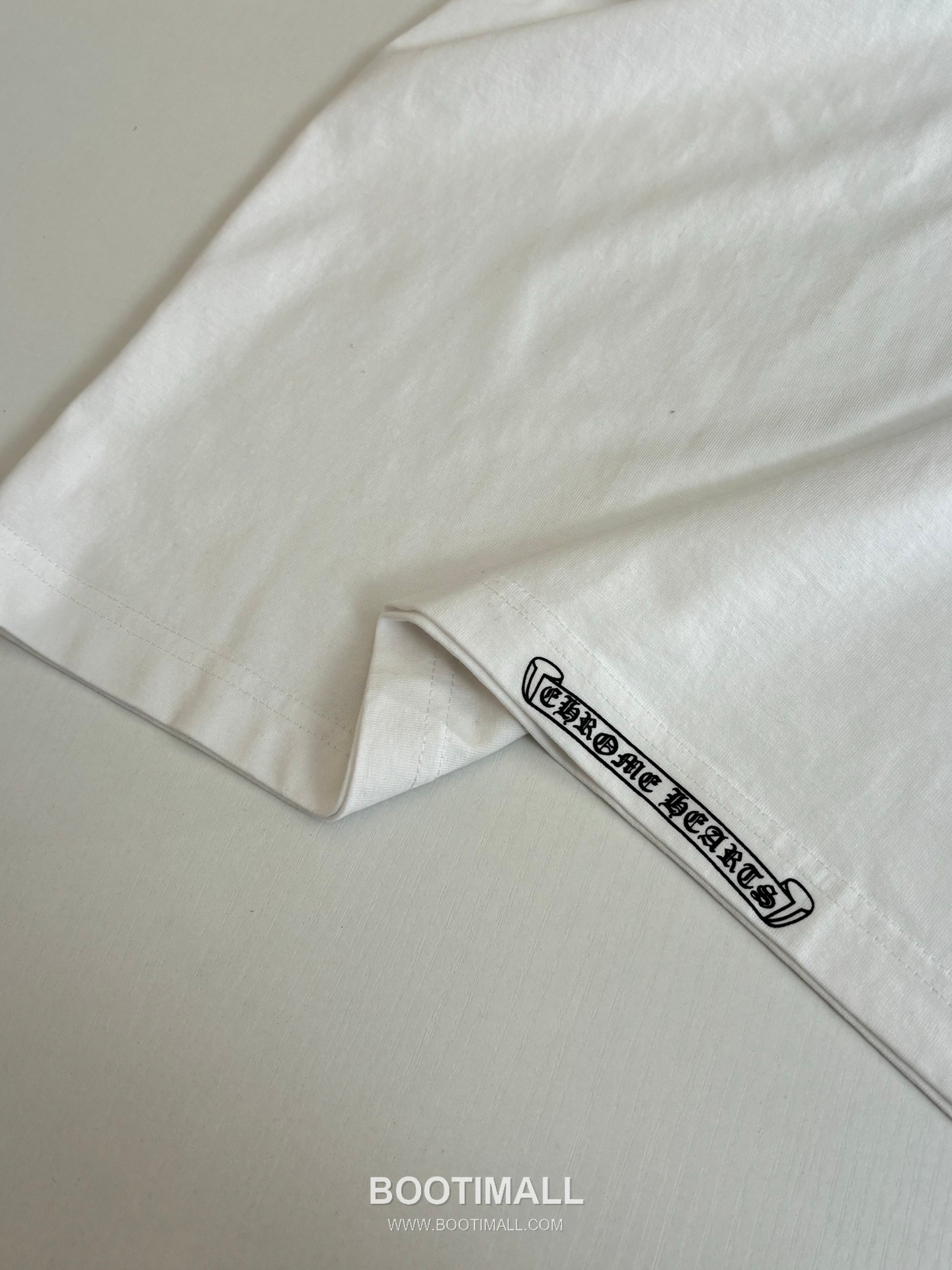 Chrome Hearts Vintage Cross Horseshoe Vine Sword Washed Short Sleeve T-Shirt 크롬하츠 빈티지 크로스 말발굽 바인 소드 워싱 반팔 티셔츠 9