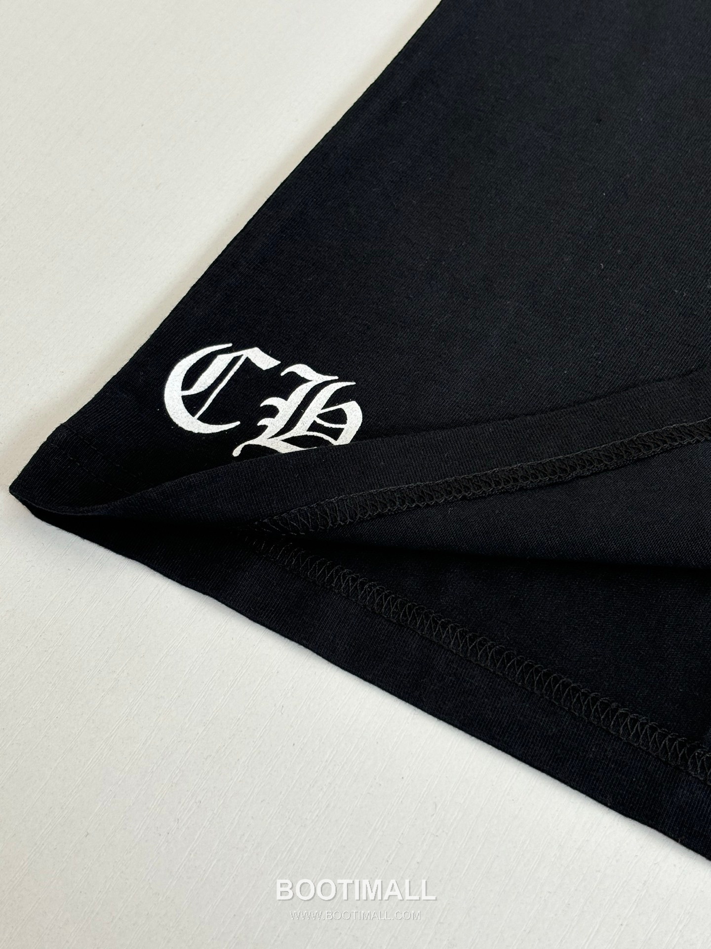 Chrome Hearts Vintage Sanskrit Cross Washed Short Sleeve T-Shirt 크롬하츠 빈티지 산스크리트 크로스 워싱 반팔 티셔츠 7