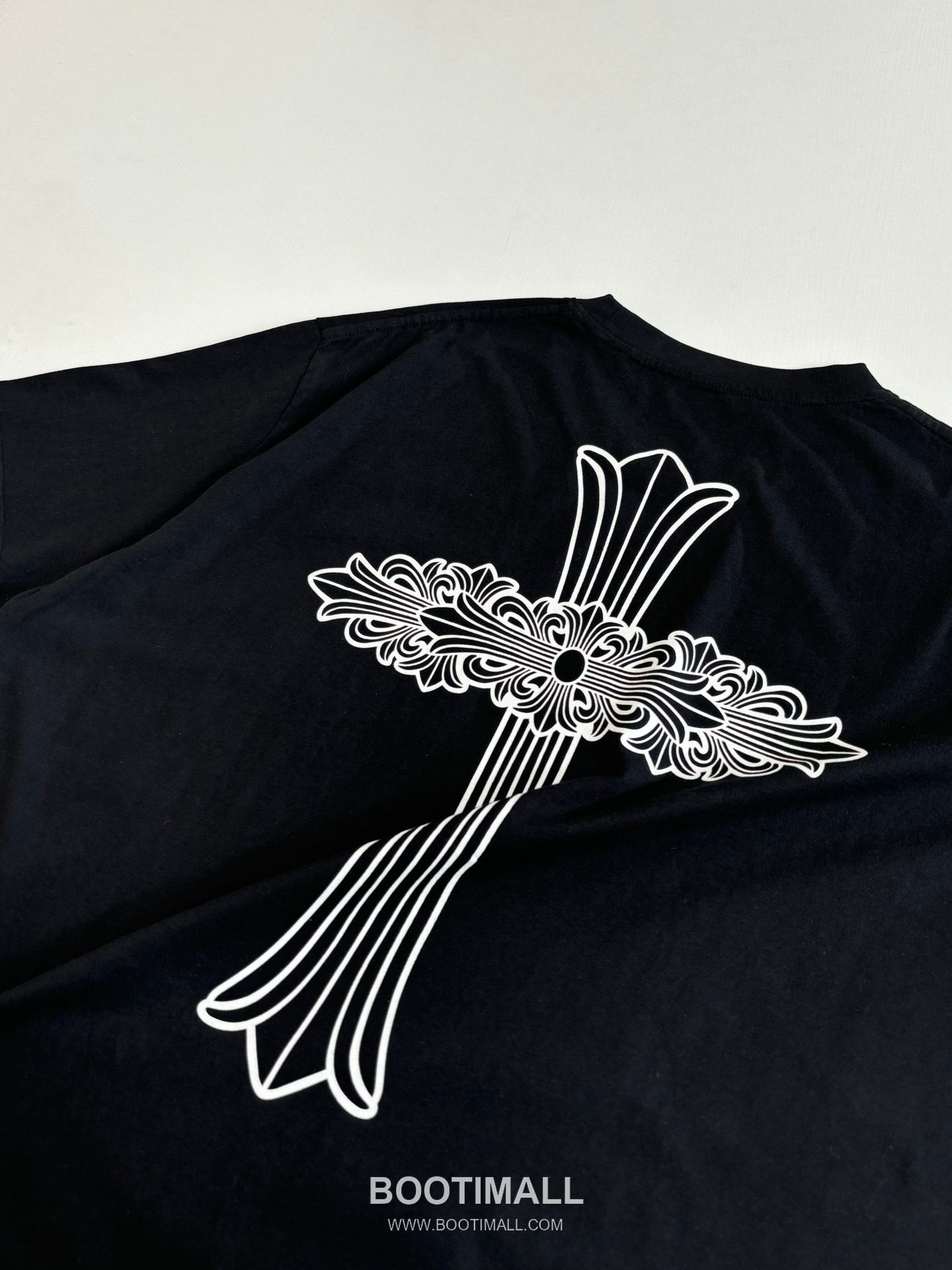 Chrome Hearts Vintage Sanskrit Cross Washed Short Sleeve T-Shirt 크롬하츠 빈티지 산스크리트 크로스 워싱 반팔 티셔츠 8