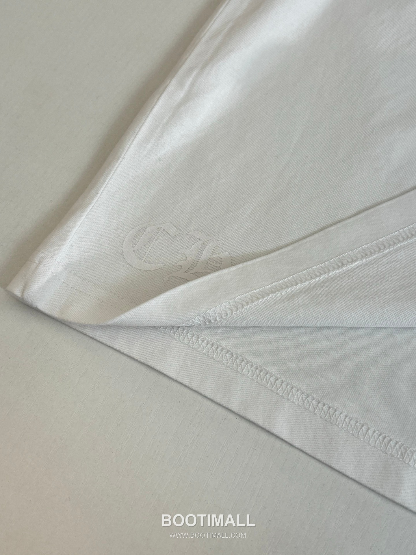 Chrome Hearts Miami Multicolor Sanskrit Cross Washed Short Sleeve T-Shirt 크롬하츠 마이애미 멀티컬러 산스크리트 크로스 워싱 반팔 티셔츠 7