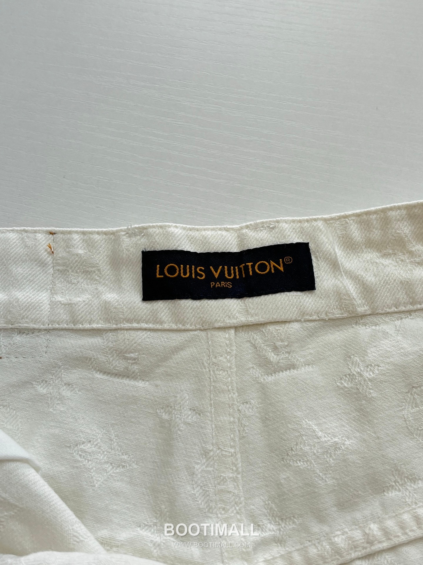 Louis Vuitton SS26 Monogram Jacquard Denim Shorts 루이비통 SS26 모노그램 자카드 데님 쇼츠 11