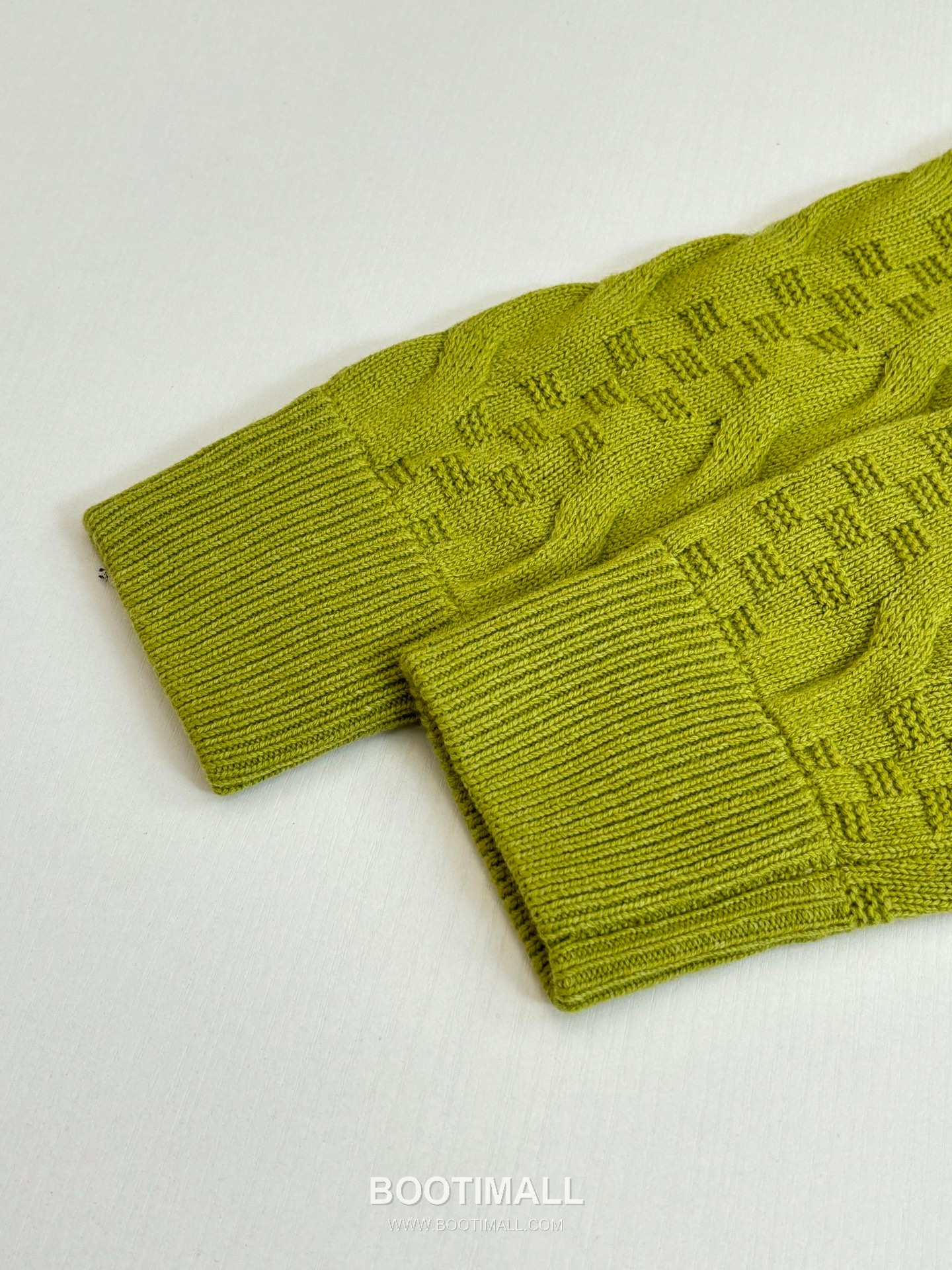 Louis Vuitton SS26 Damier Jacquard Cable Knit Zip Cardigan 루이비통 SS26 다미에 자카드 케이블 니트 집업 가디건 9