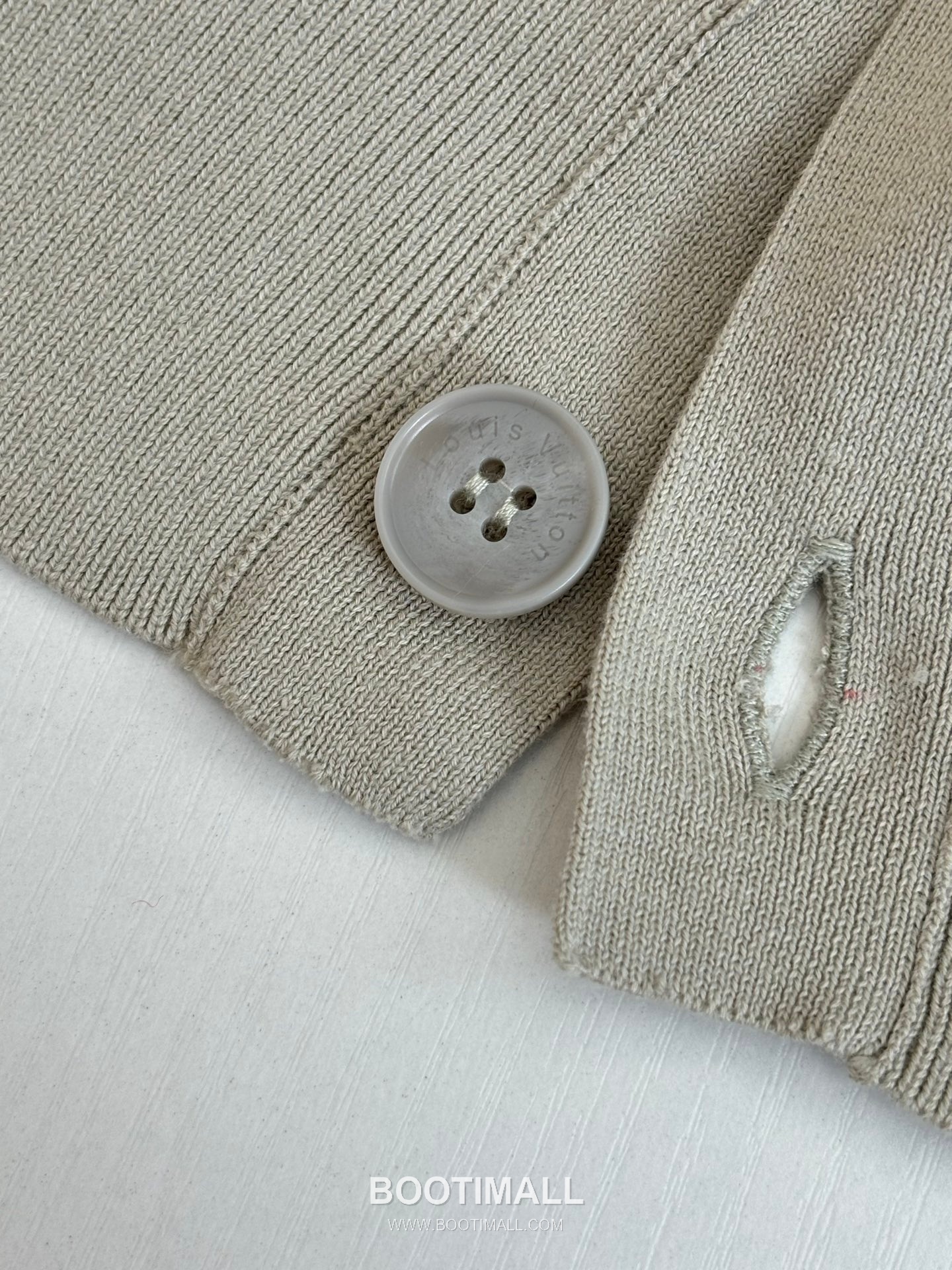 Louis Vuitton SS26 Monogram Openwork Jacquard Knit Cardigan 루이비통 SS26 모노그램 오픈워크 자카드 니트 가디건 9