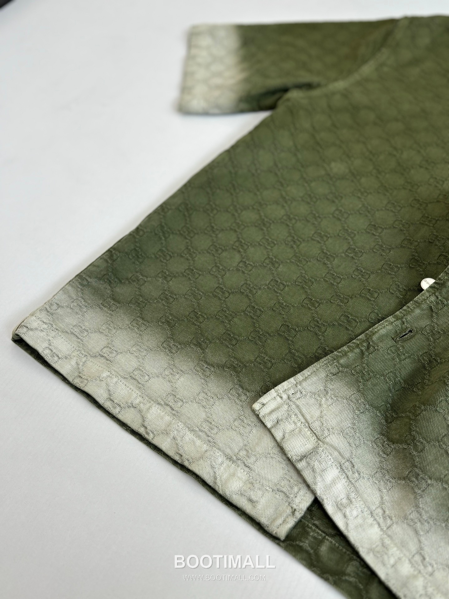 Gucci GG Monogram Gradient Jacquard Denim Short Sleeve Shirt 구찌 GG 모노그램 그라데이션 자카드 데님 반팔 셔츠 8