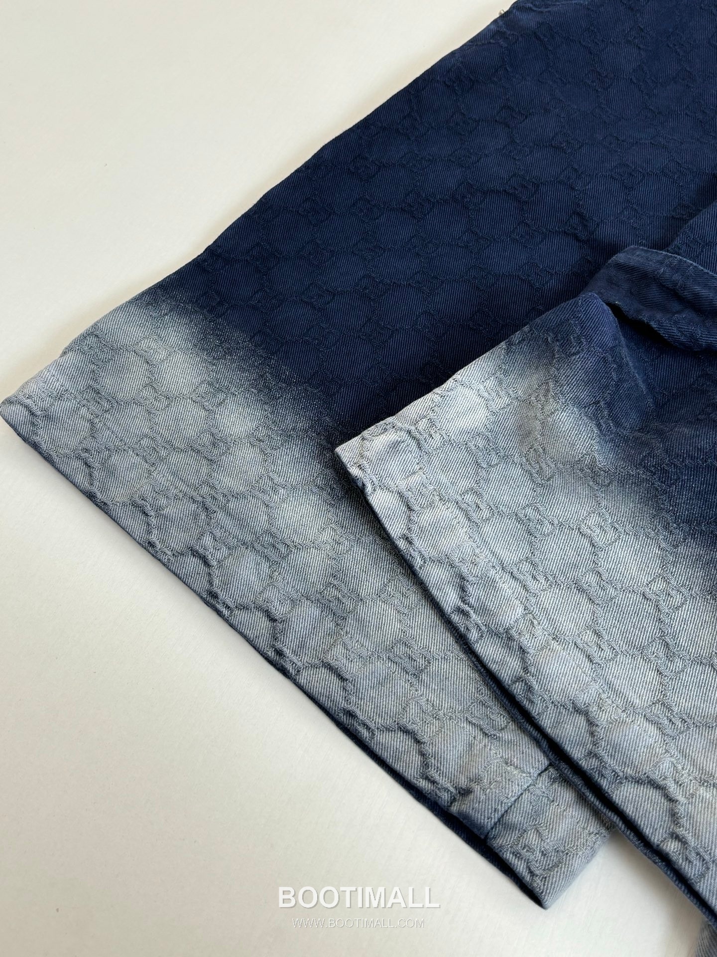 Gucci GG Monogram Gradient Jacquard Denim Shorts 구찌 GG 모노그램 그라데이션 자카드 데님 쇼츠 8