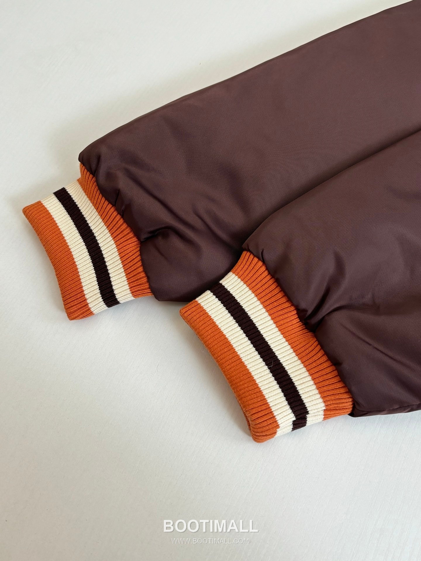 Louis Vuitton SS26 L.V.M Since 1854 Embellished Bomber Jacket 루이비통 SS26 LVM 1854 자수 장식 보머 재킷 18