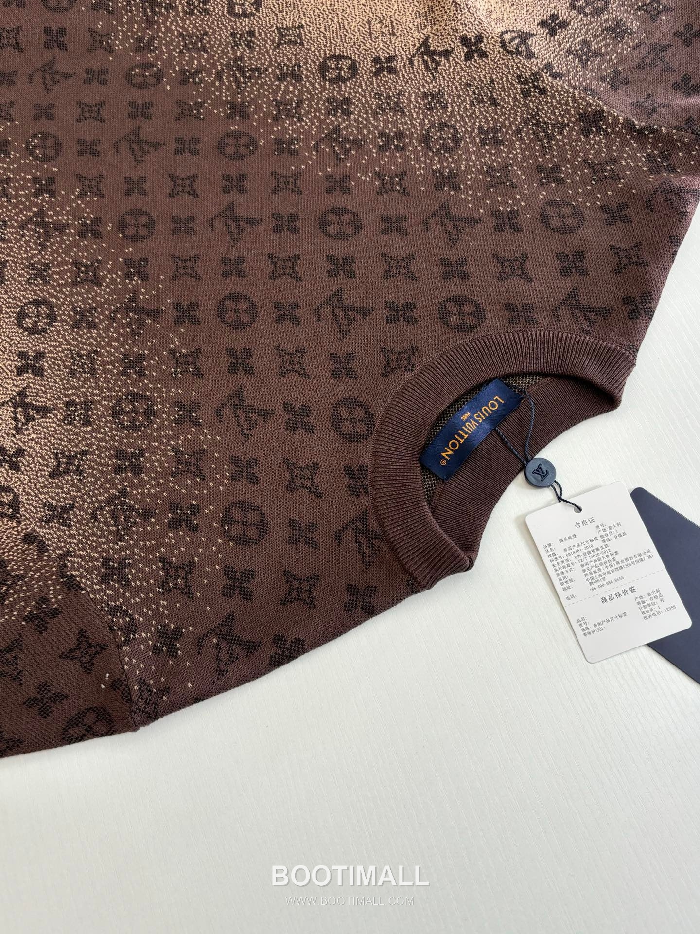 Louis Vuitton SS26 Gradient Monogram Jacquard Knit Short Sleeve T-Shirt 루이비통 SS26 그라데이션 모노그램 자카드 니트 반팔 티셔츠 12