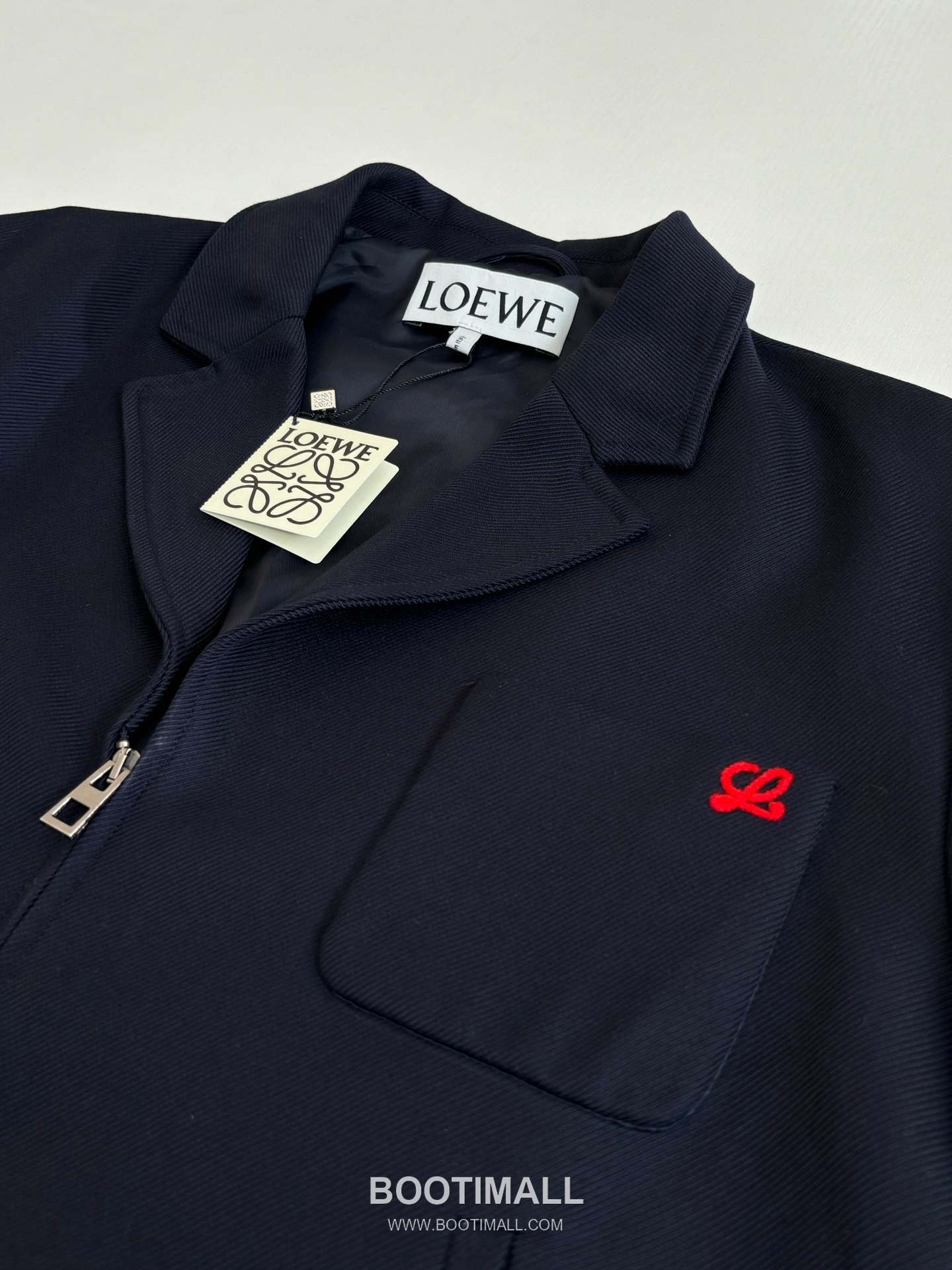 Loewe SS26 Cropped Blazer Collar Jacket 로에베 SS26 크롭 블레이저 카라 재킷 6