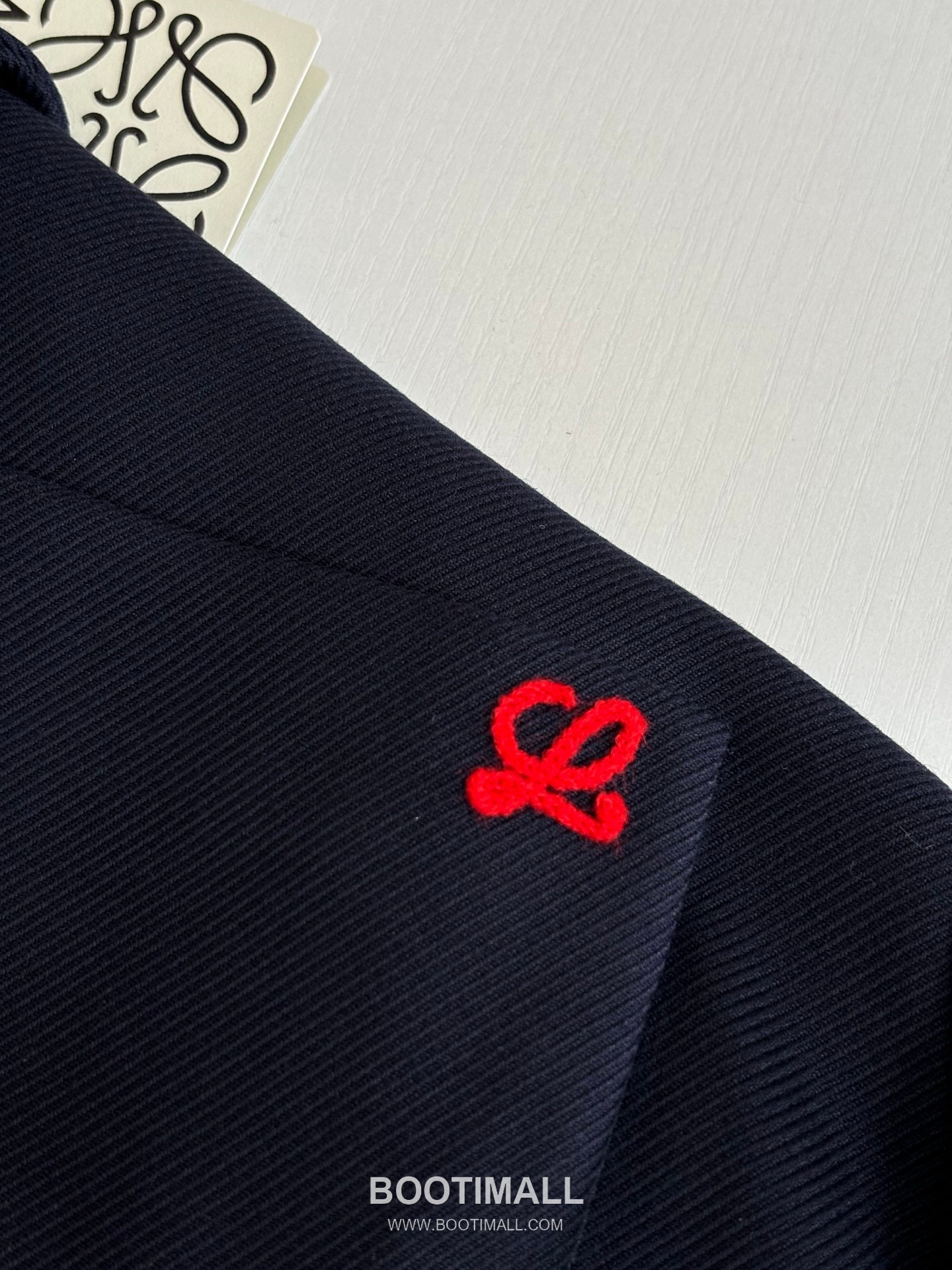 Loewe SS26 Cropped Blazer Collar Jacket 로에베 SS26 크롭 블레이저 카라 재킷 7