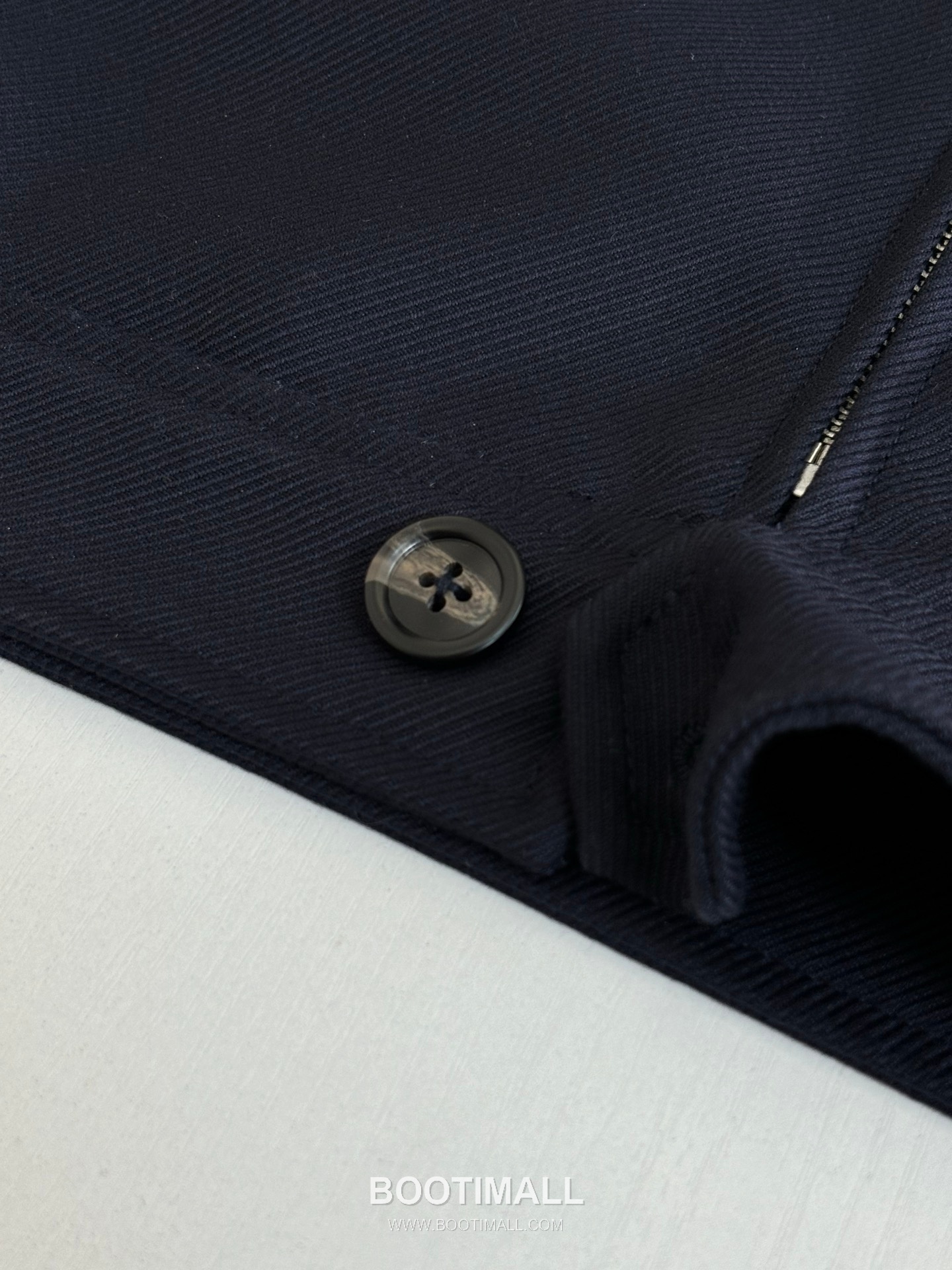 Loewe SS26 Cropped Blazer Collar Jacket 로에베 SS26 크롭 블레이저 카라 재킷 9