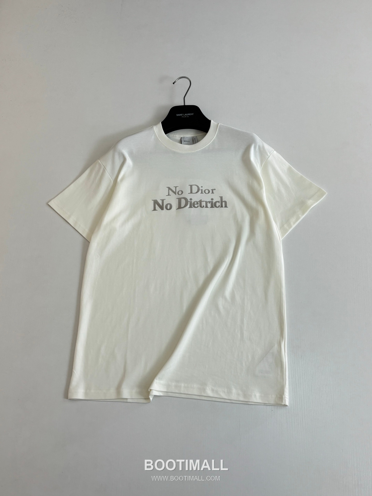Dior SS26 “No Dior No Dietrich” Embroidered Cotton Short Sleeve T-Shirt 디올 SS26 노 디올 노 디트리히 자수 코튼 반팔 티셔츠 12