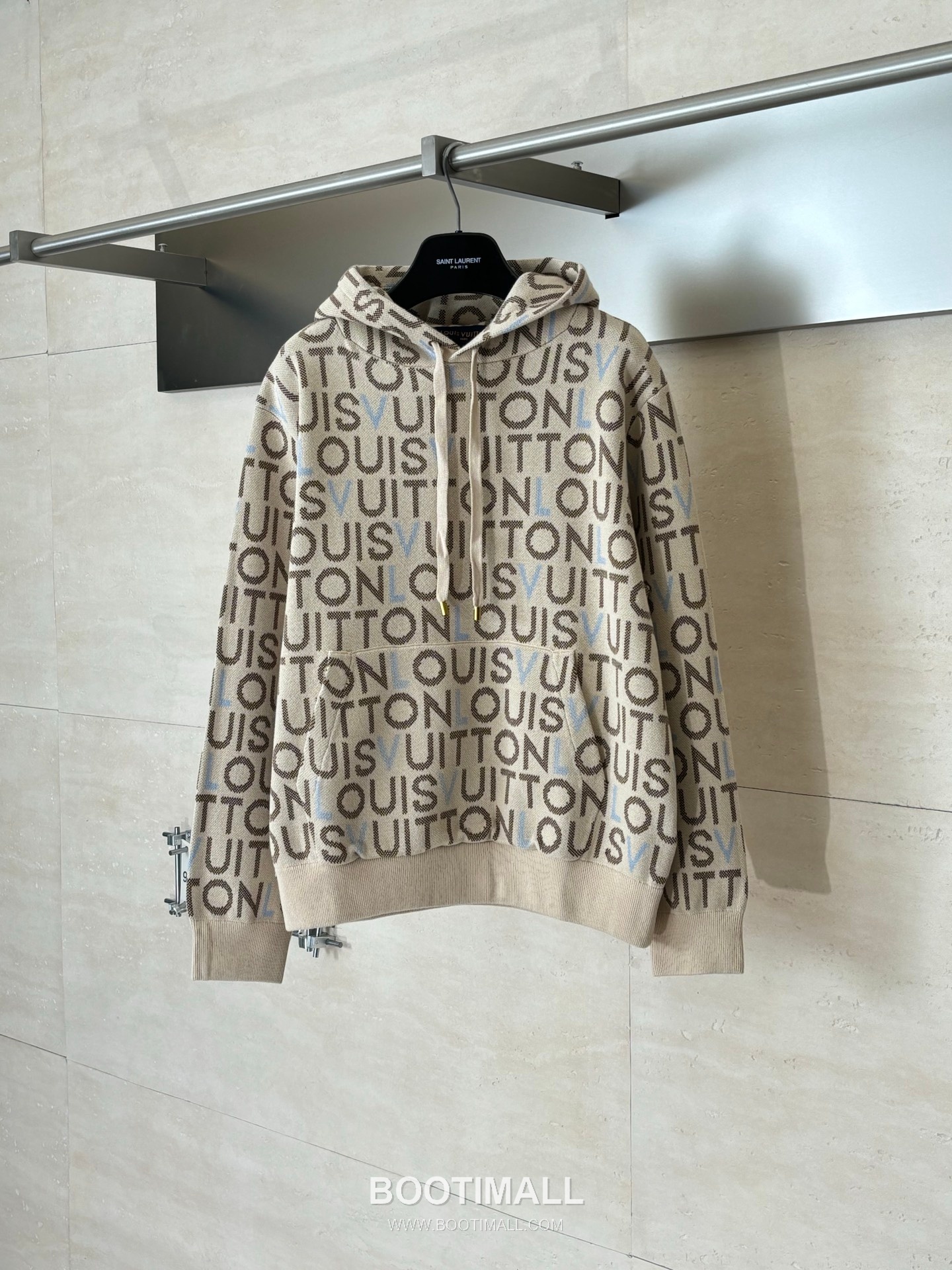 Louis Vuitton SS26 Monogram Letter Jacquard Knit Hoodie 루이비통 SS26 모노그램 레터 자카드 니트 후드 5