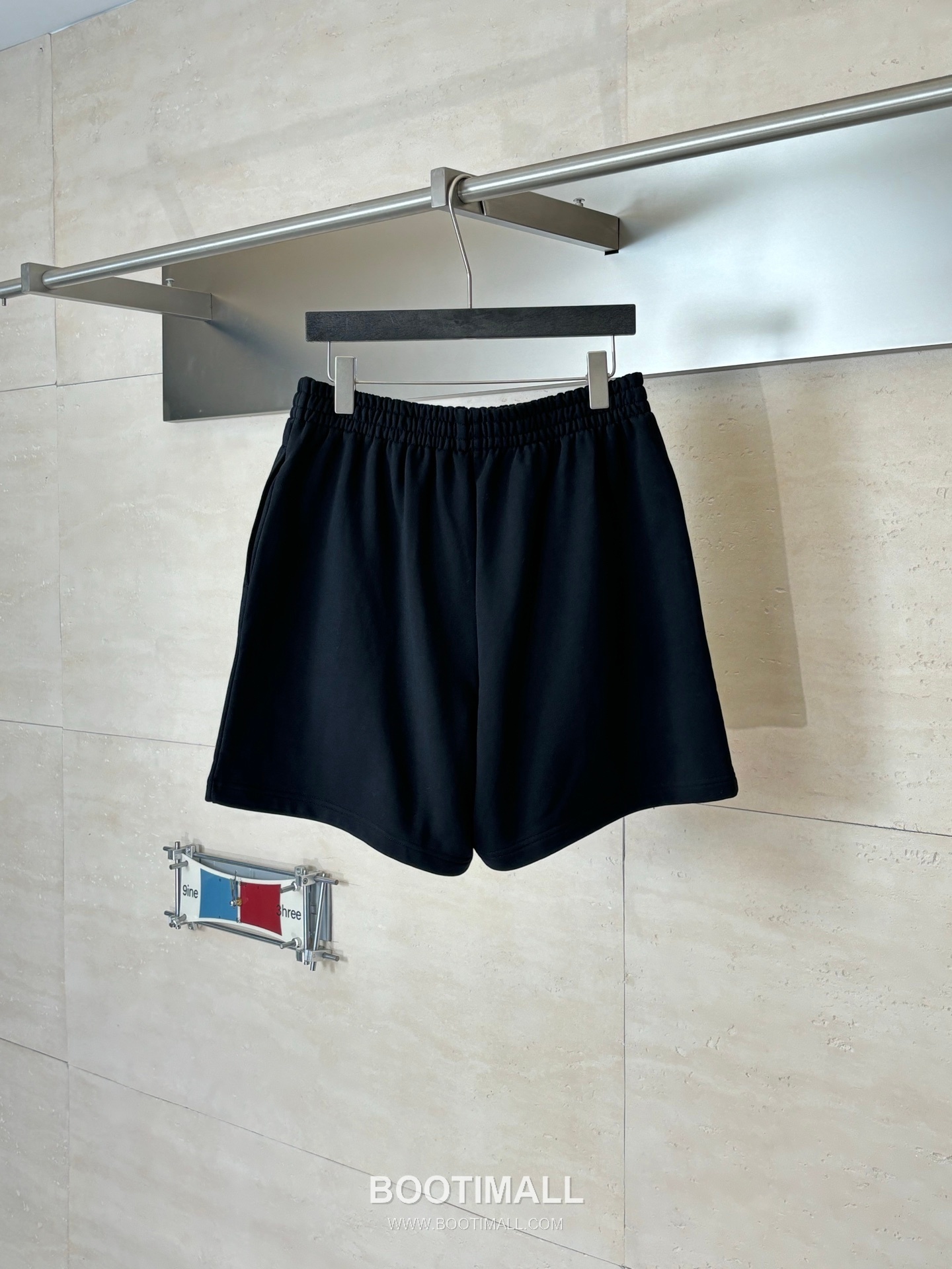 Balenciaga Logo Embroidered Cotton Sweat Shorts 발렌시아가 로고 자수 코튼 스웨트 쇼츠 5