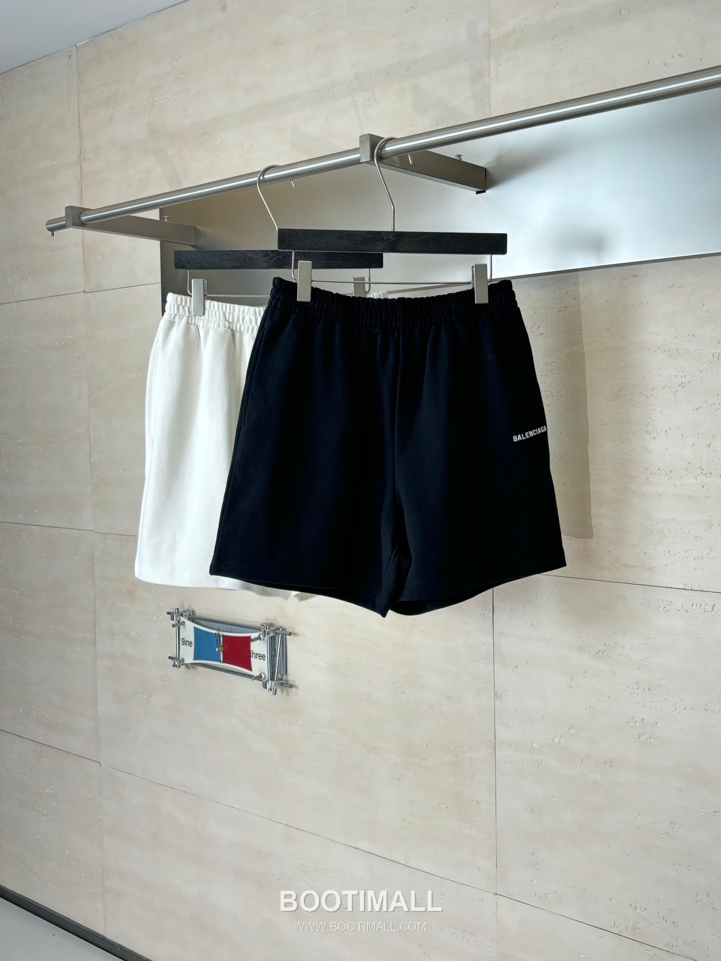 Balenciaga Logo Embroidered Cotton Sweat Shorts 발렌시아가 로고 자수 코튼 스웨트 쇼츠 7