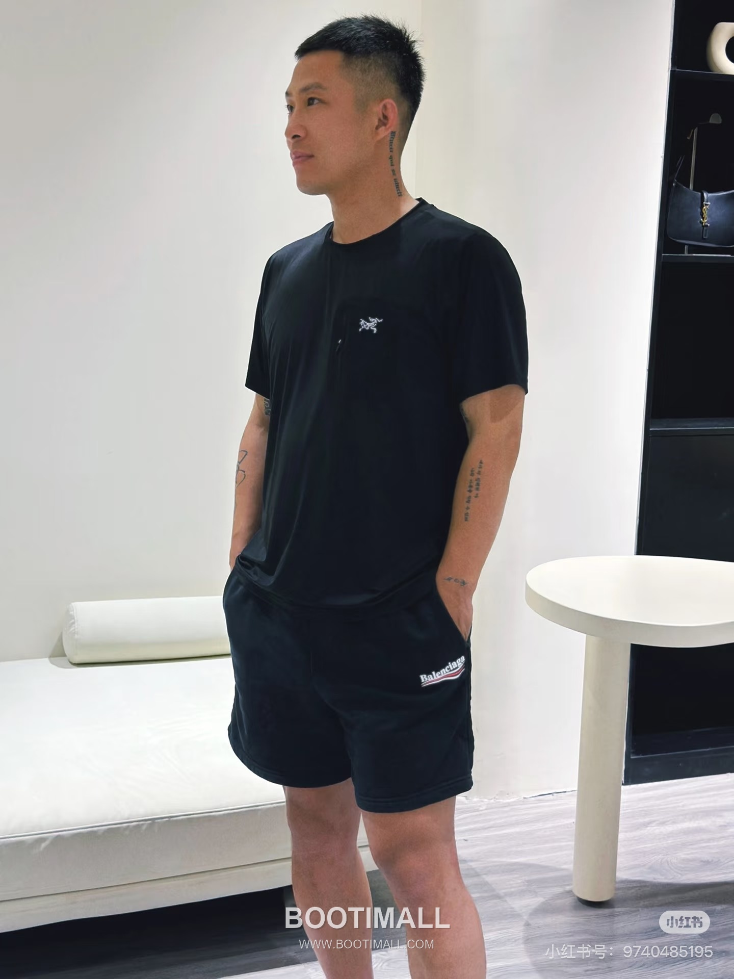 Balenciaga Logo Embroidered Cotton Sweat Shorts 발렌시아가 로고 자수 코튼 스웨트 쇼츠 3