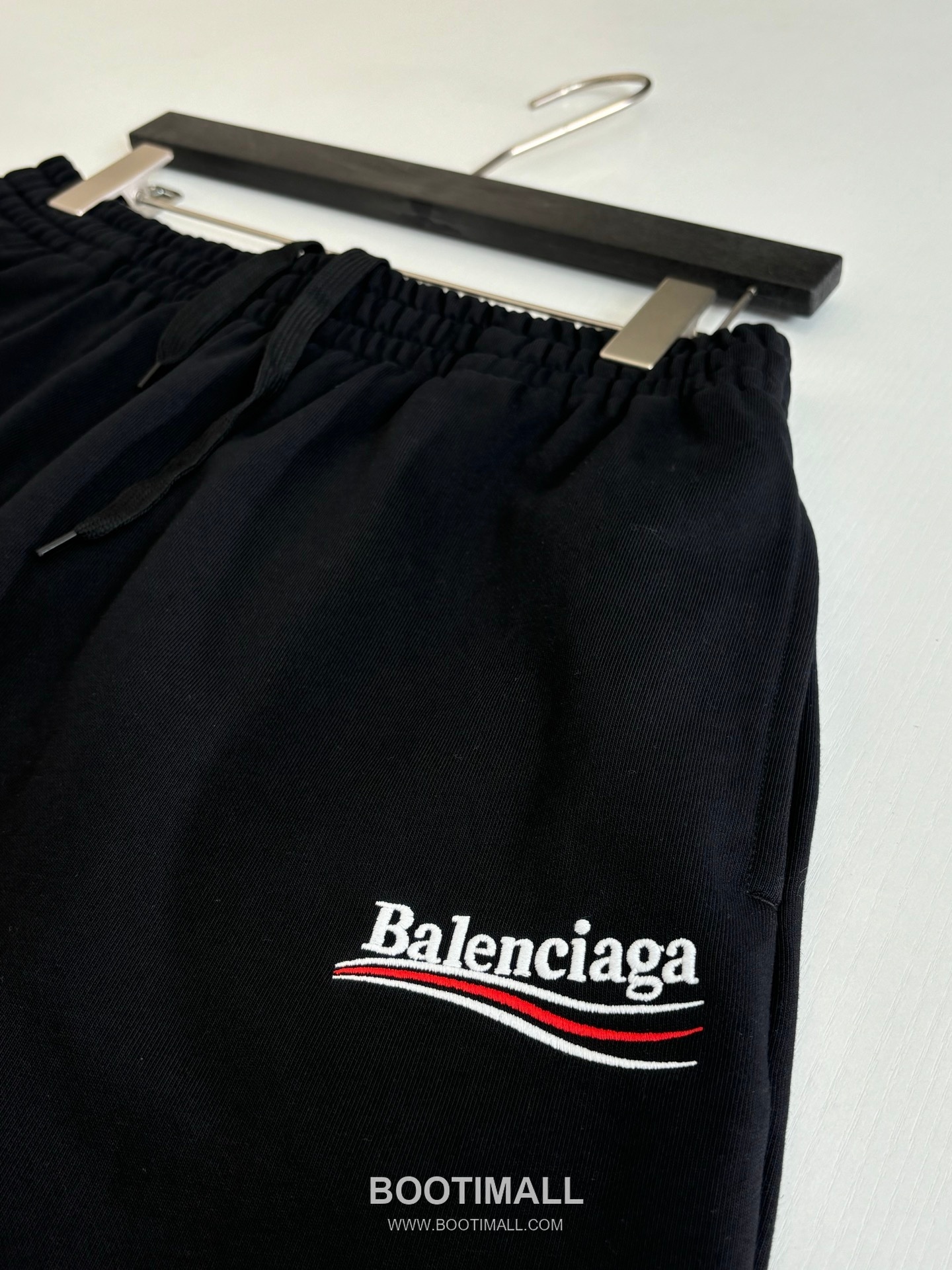 Balenciaga Logo Embroidered Cotton Sweat Shorts 발렌시아가 로고 자수 코튼 스웨트 쇼츠 16