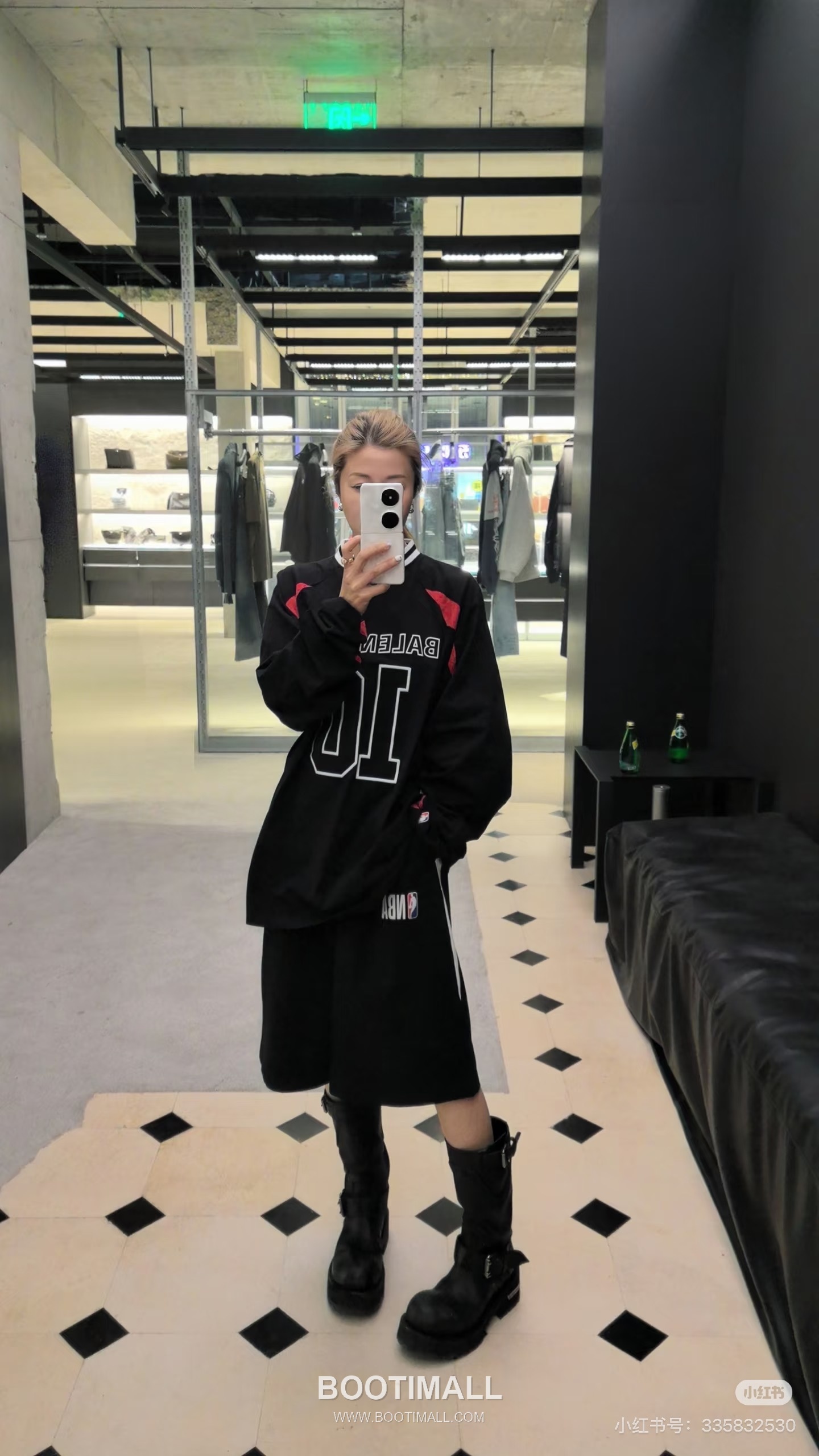 Balenciaga SS26 NBA Collaboration Embroidered Long Sleeve Jersey 발렌시아가 SS26 NBA 협업 자수 롱슬리브 저지 7