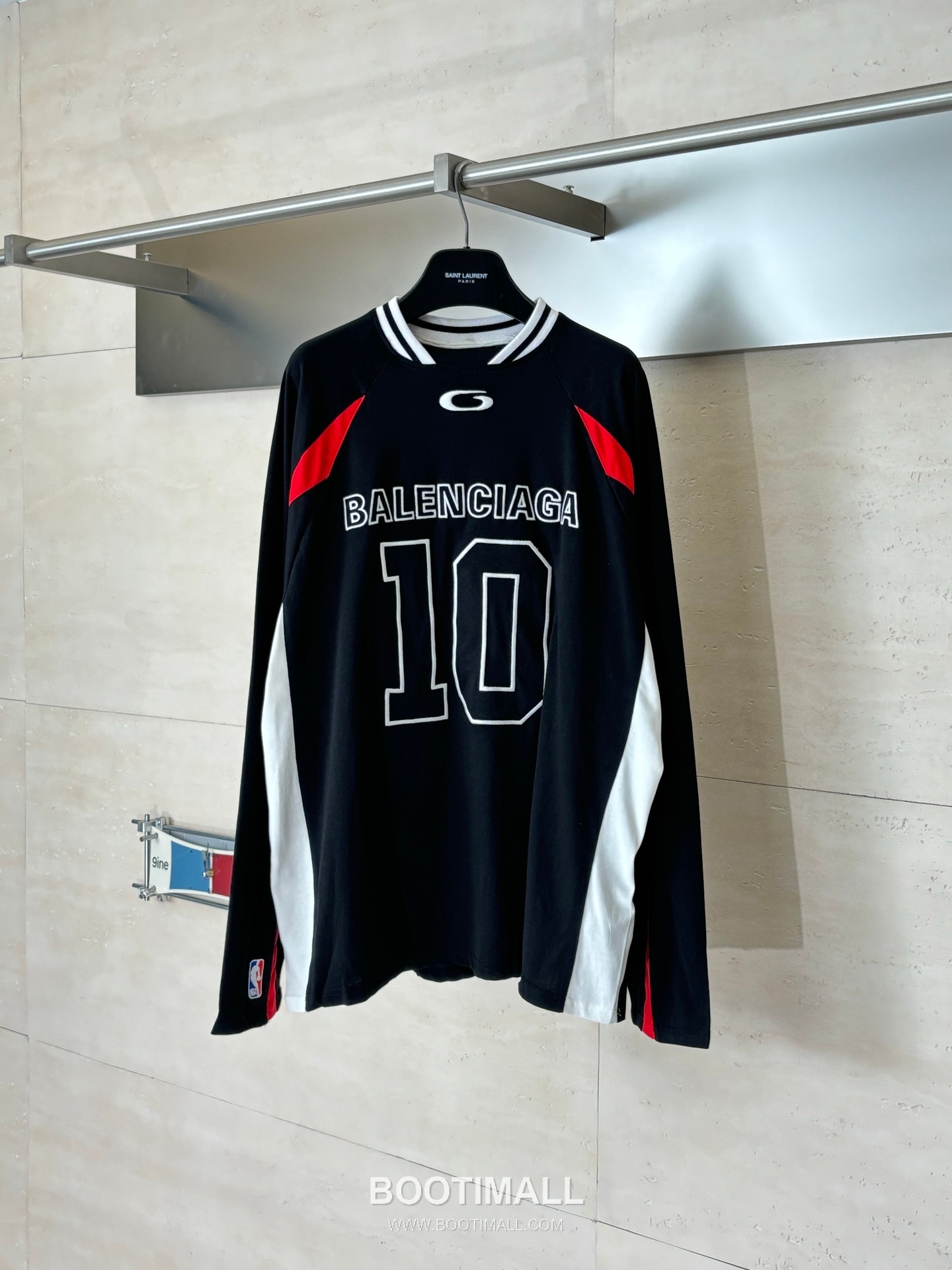 Balenciaga SS26 NBA Collaboration Embroidered Long Sleeve Jersey 발렌시아가 SS26 NBA 협업 자수 롱슬리브 저지 10