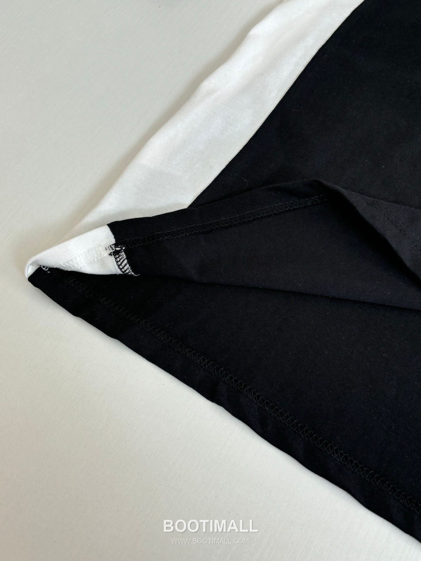 Balenciaga SS26 NBA Collaboration Embroidered Long Sleeve Jersey 발렌시아가 SS26 NBA 협업 자수 롱슬리브 저지 16