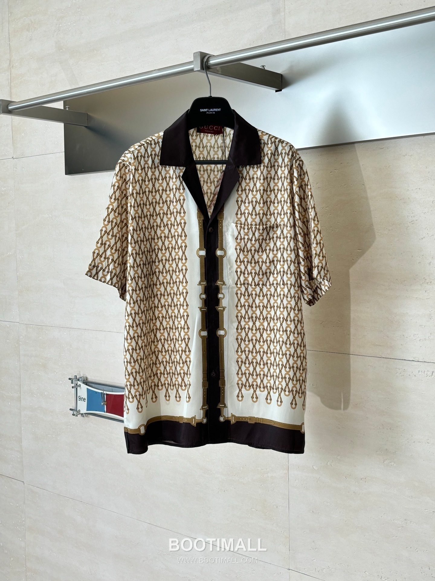 Gucci FW25 Horsebit Multicolor Print Poplin Short Sleeve Shirt 구찌 FW25 홀스빗 멀티컬러 프린트 포플린 반팔 셔츠 1