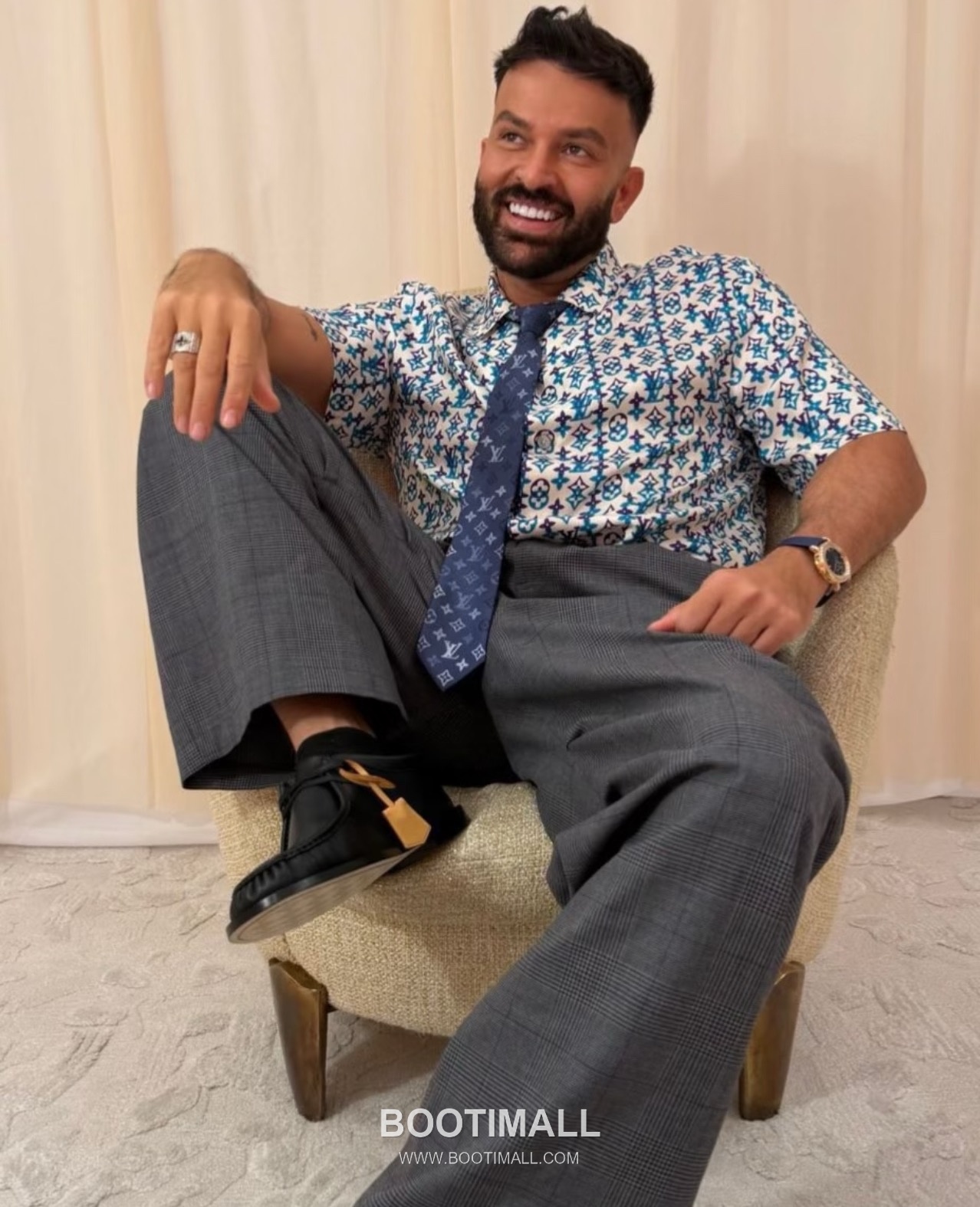 Louis Vuitton SS26 Monogram Overlap Gradient Silk Short Sleeve Shirt 루이비통 SS26 모노그램 오버랩 그라데이션 실크 반팔 셔츠 3