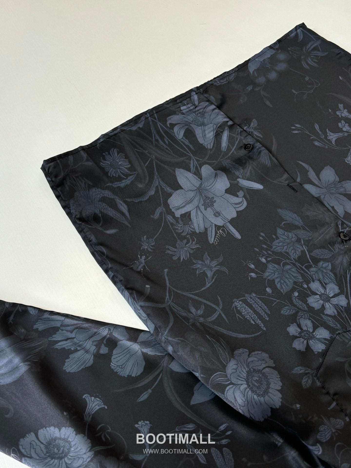 Gucci SS26 Butterfly Floral Print Poplin Long Sleeve Shirt 구찌 SS26 버터플라이 플로럴 프린트 포플린 롱슬리브 셔츠 10