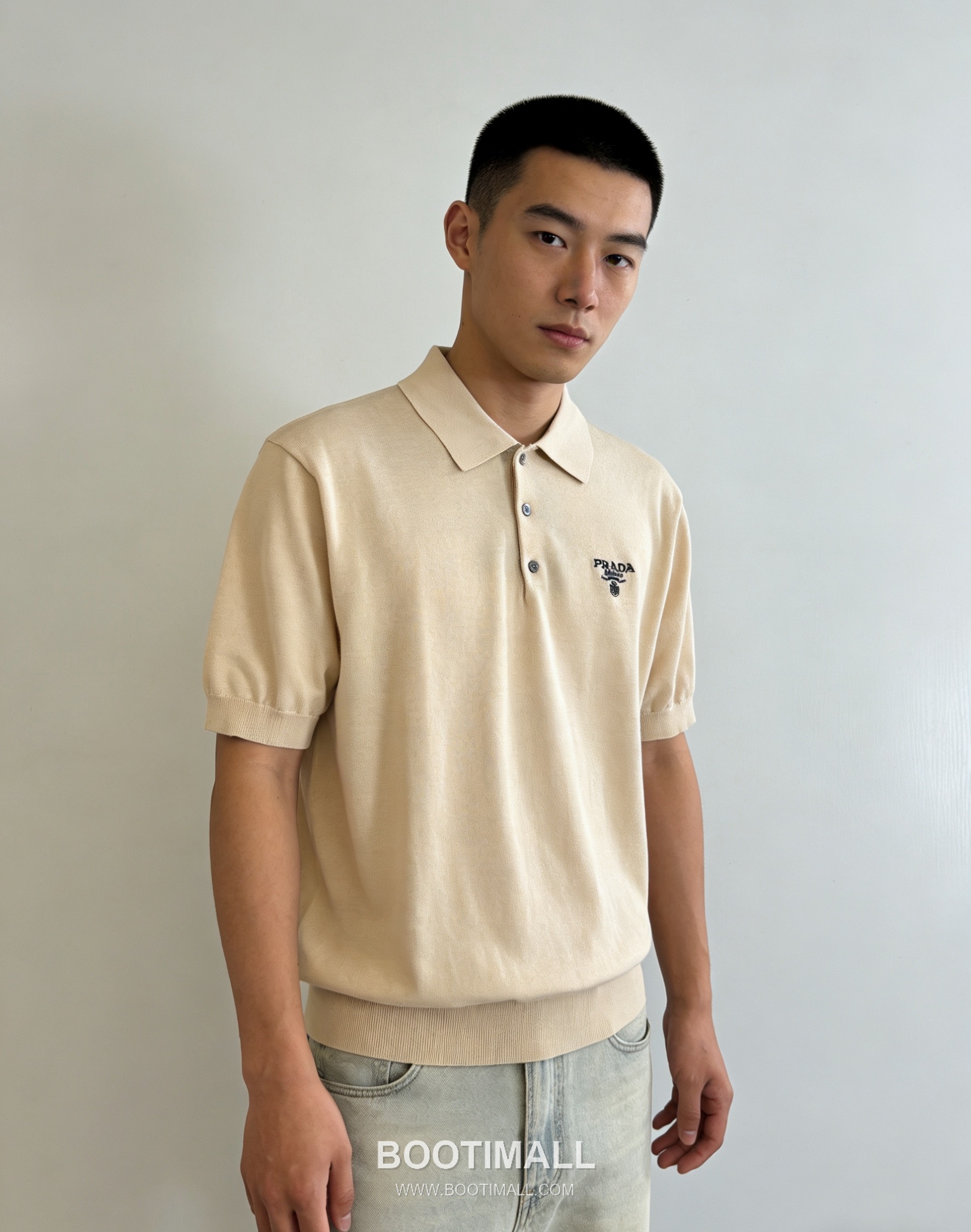 Prada Embroidered Logo Knit Polo Shirt 프라다 자수 로고 니트 폴로 셔츠 1