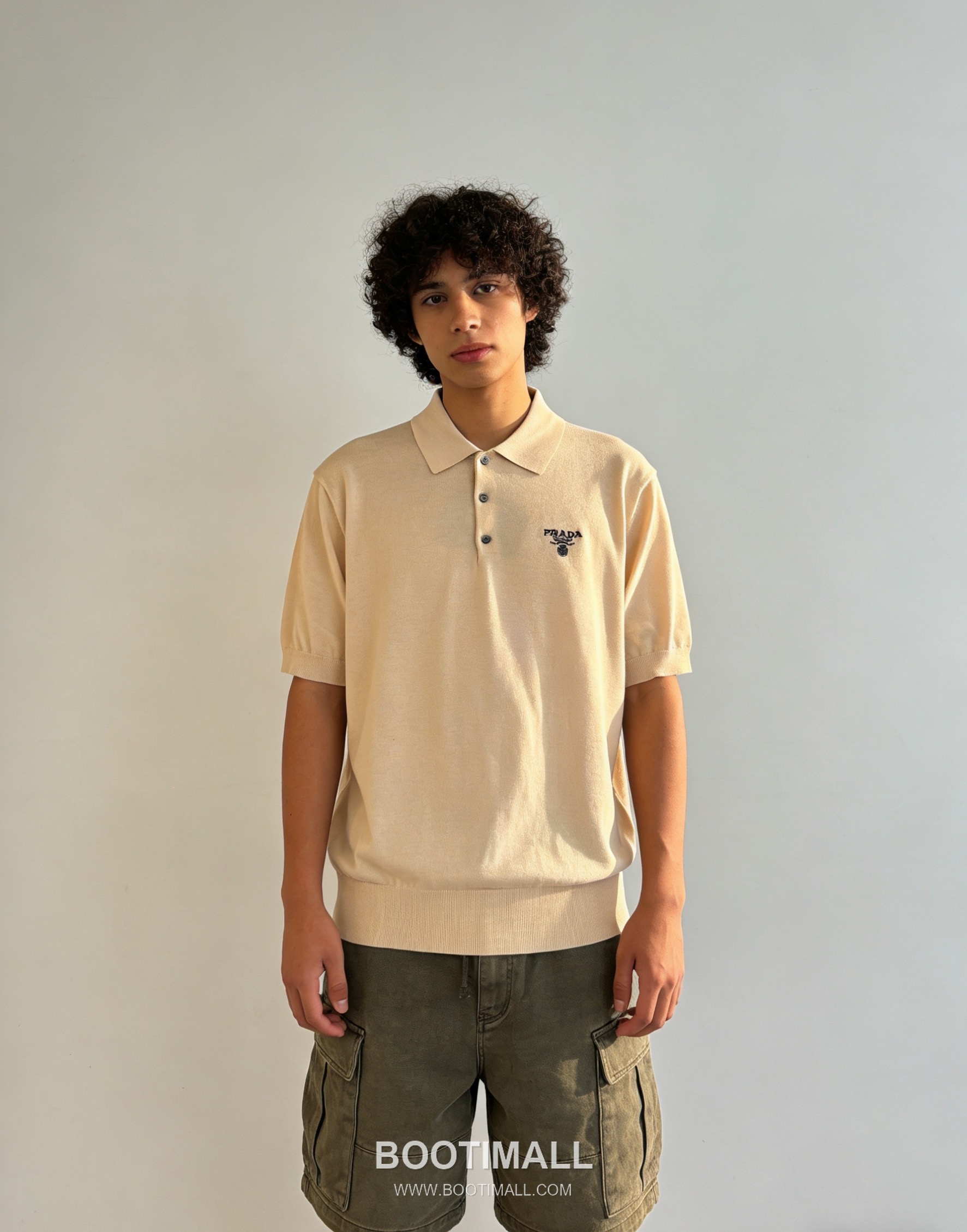 Prada Embroidered Logo Knit Polo Shirt 프라다 자수 로고 니트 폴로 셔츠 3